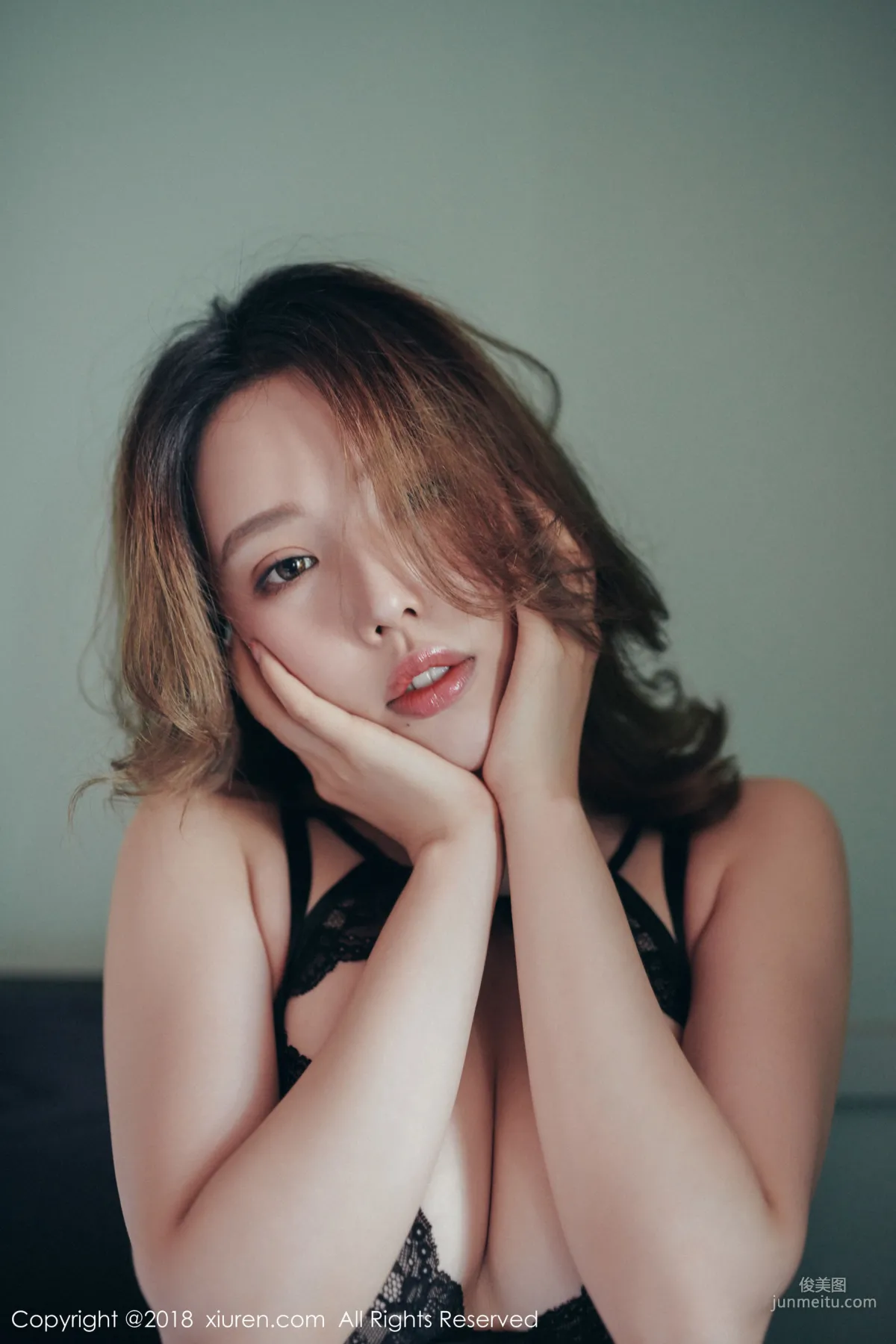 Huang Leran "Snow Breasts Beautiful Curves Thin Waist Red Lips" [XiuRen] No.1195 Photo Set photo 39