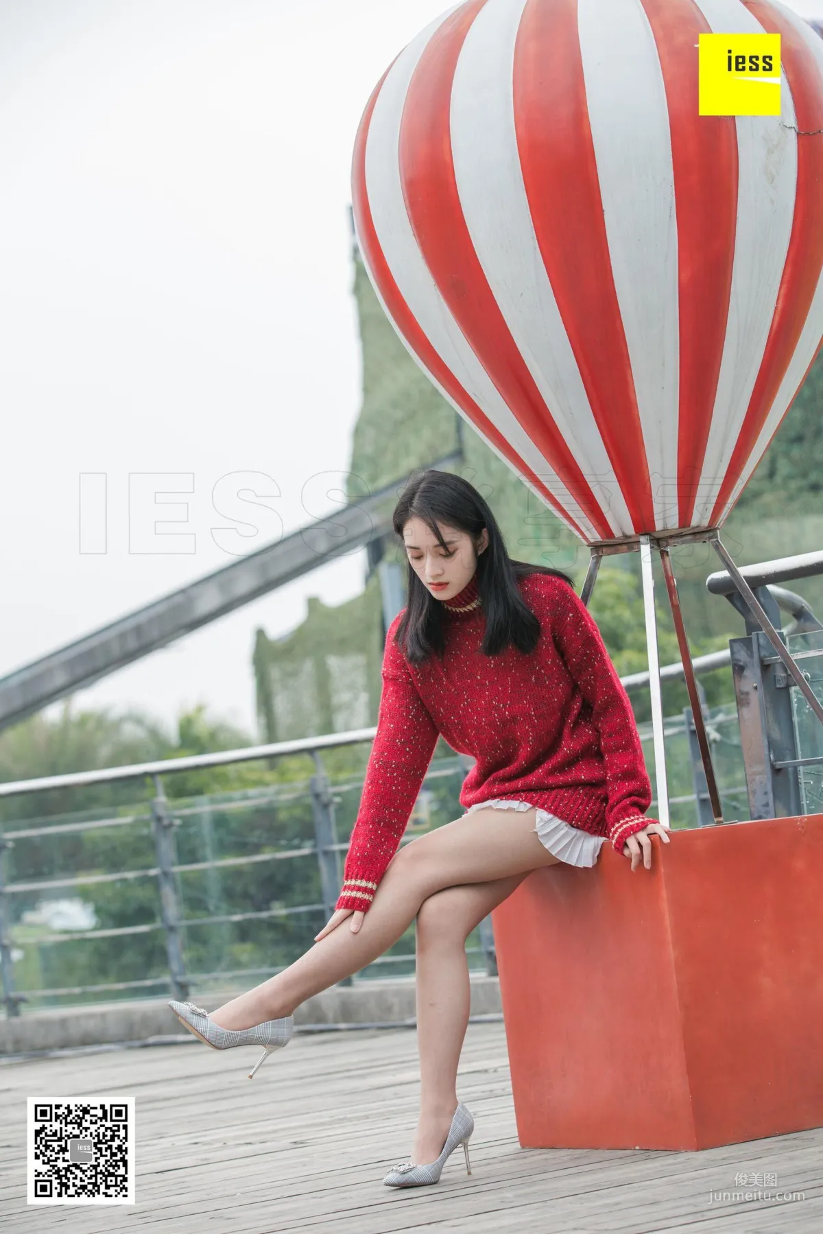 模特姗姗《街拍姗姗和小助理》 [異思趣向IESS] 寫真集 11