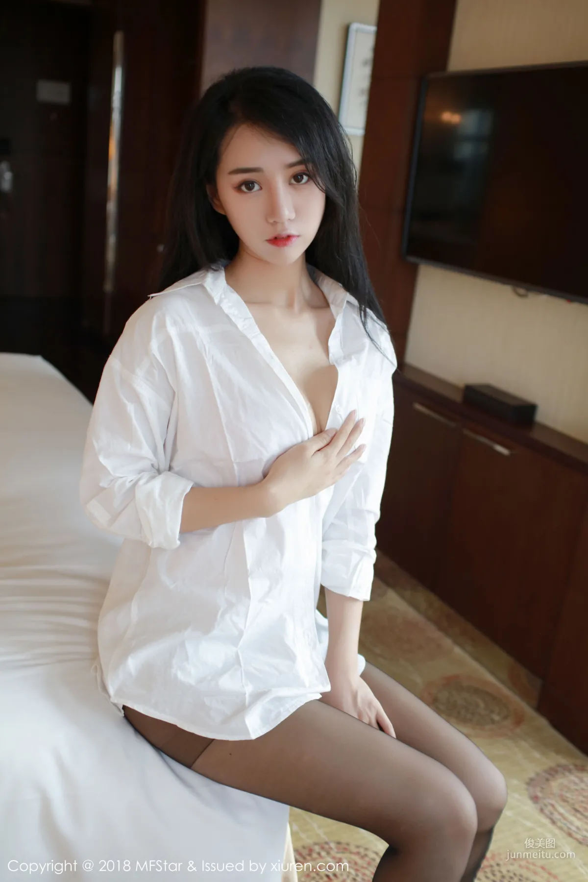 Bai Ziyan nicky, Stockings and Beautiful Legs Temptation [MFStar] Vol.156 Photo Set photo 4