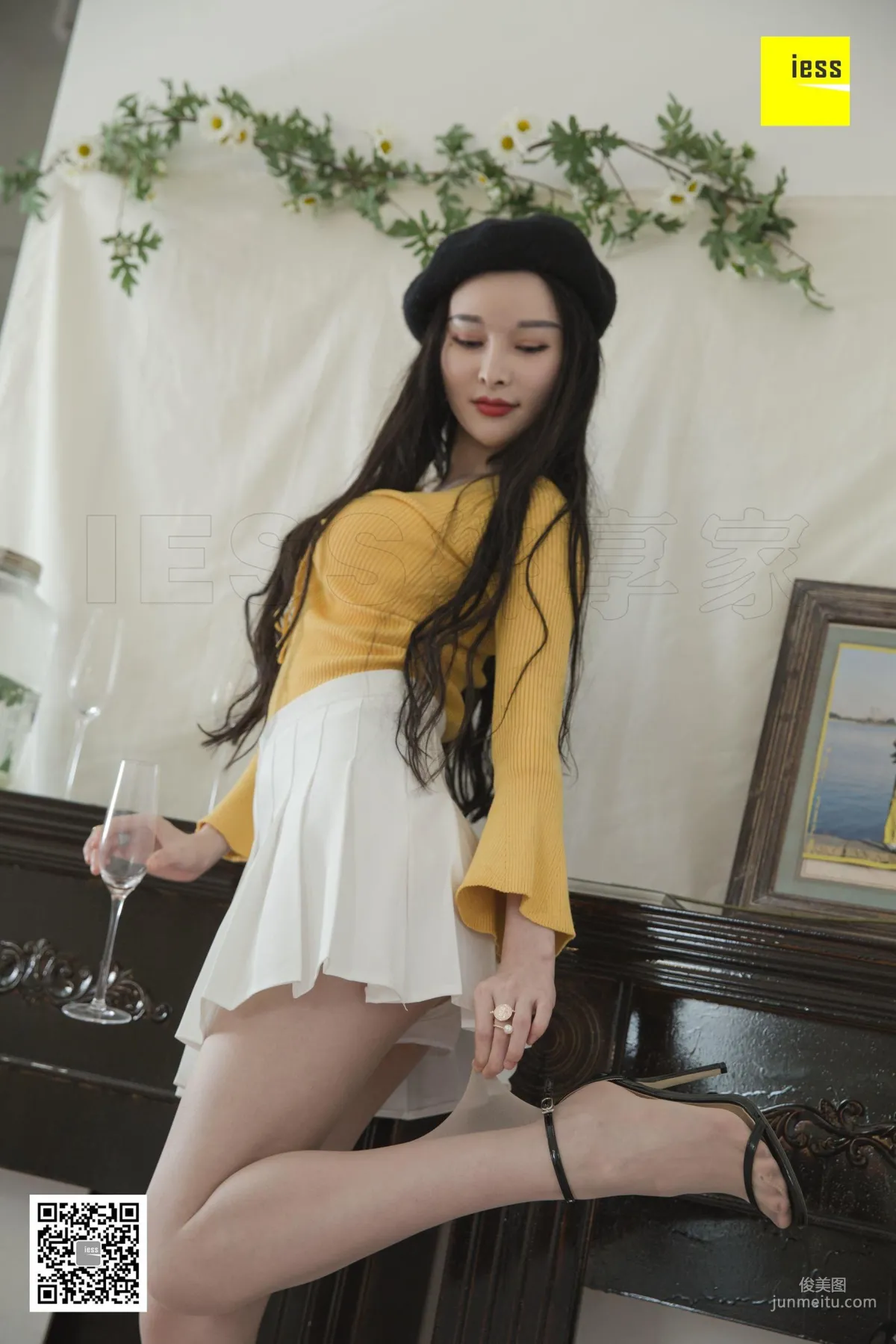 Meng Meng: IESS photo 34