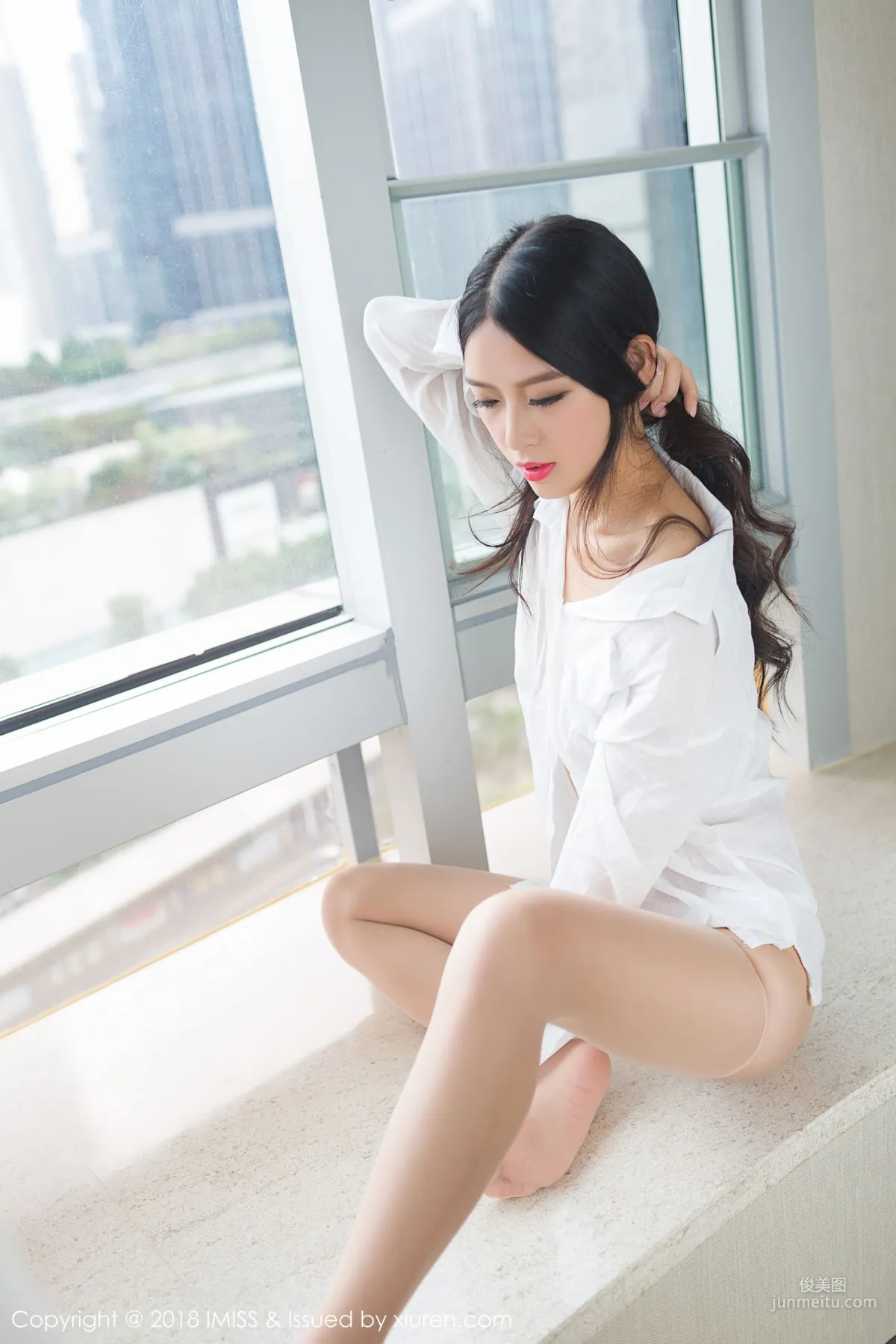 Yuyan Candy 'Beautiful Curves, Lovely Body, Legs Temptation' [IMISS] Vol.299 Photo Set photo 6