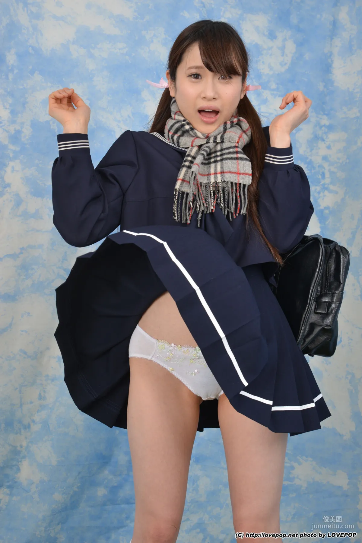 涼宮琴音 《iron bar panchira ! Sailor suit! - PPV》 [LOVEPOP] 寫真集 20