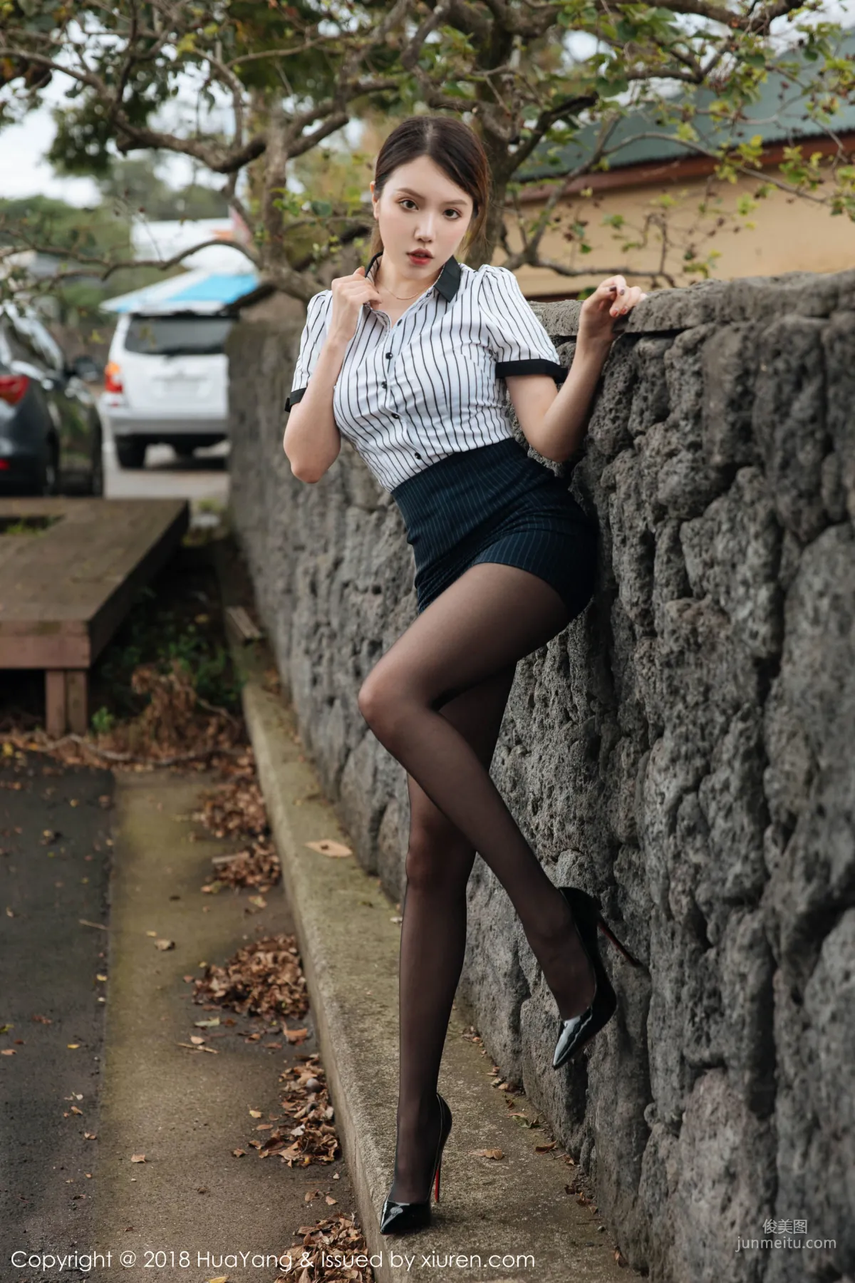Huang Leran Black Stockings Temptation Splendid Presentation [HuaYang] Vol.087 Photo Set photo 65