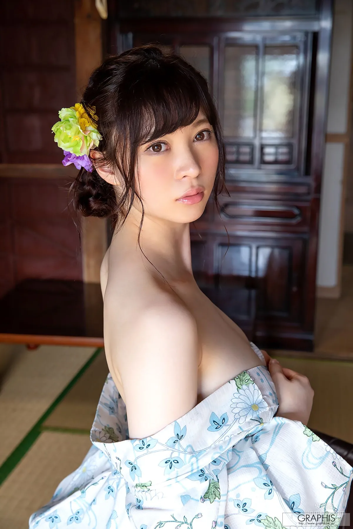 Towa Satsuki, ETERNAL MOON [Graphis] Gals435 Photo Set photo 40
