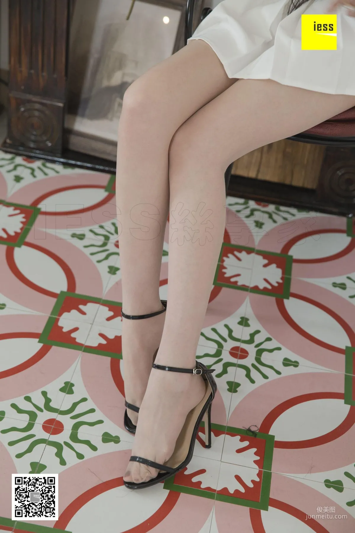 Meng Meng: IESS photo 58