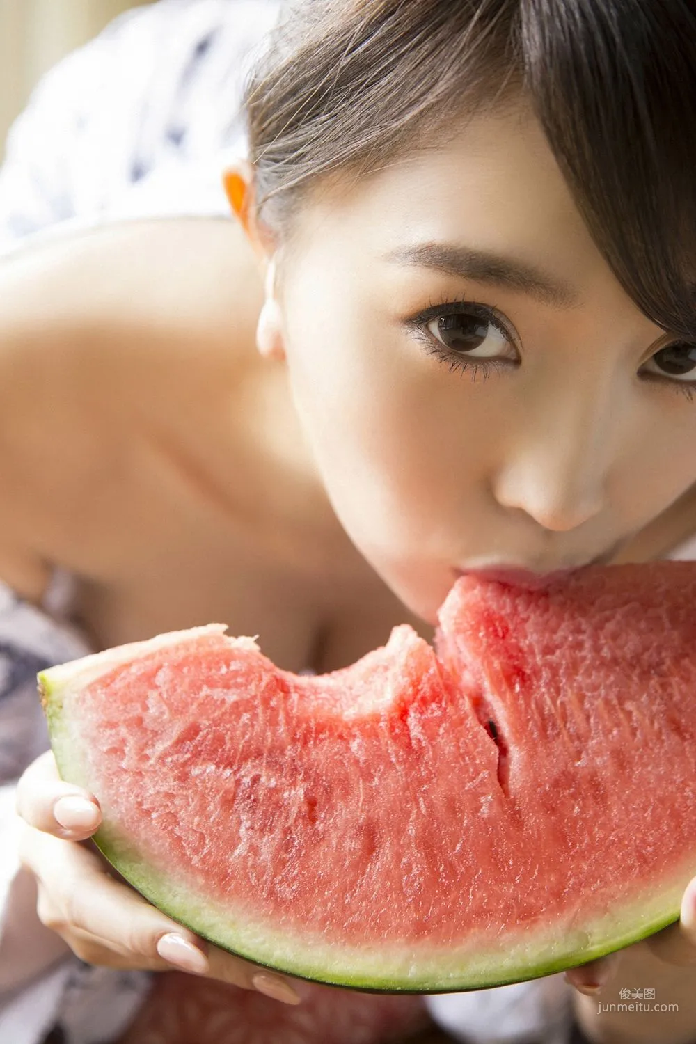 Tomomi Morisaki High-Spec SEXY Beauty and Relaxing Hot Spring Trip [YS Web] Vol.821 Photo Set photo 79