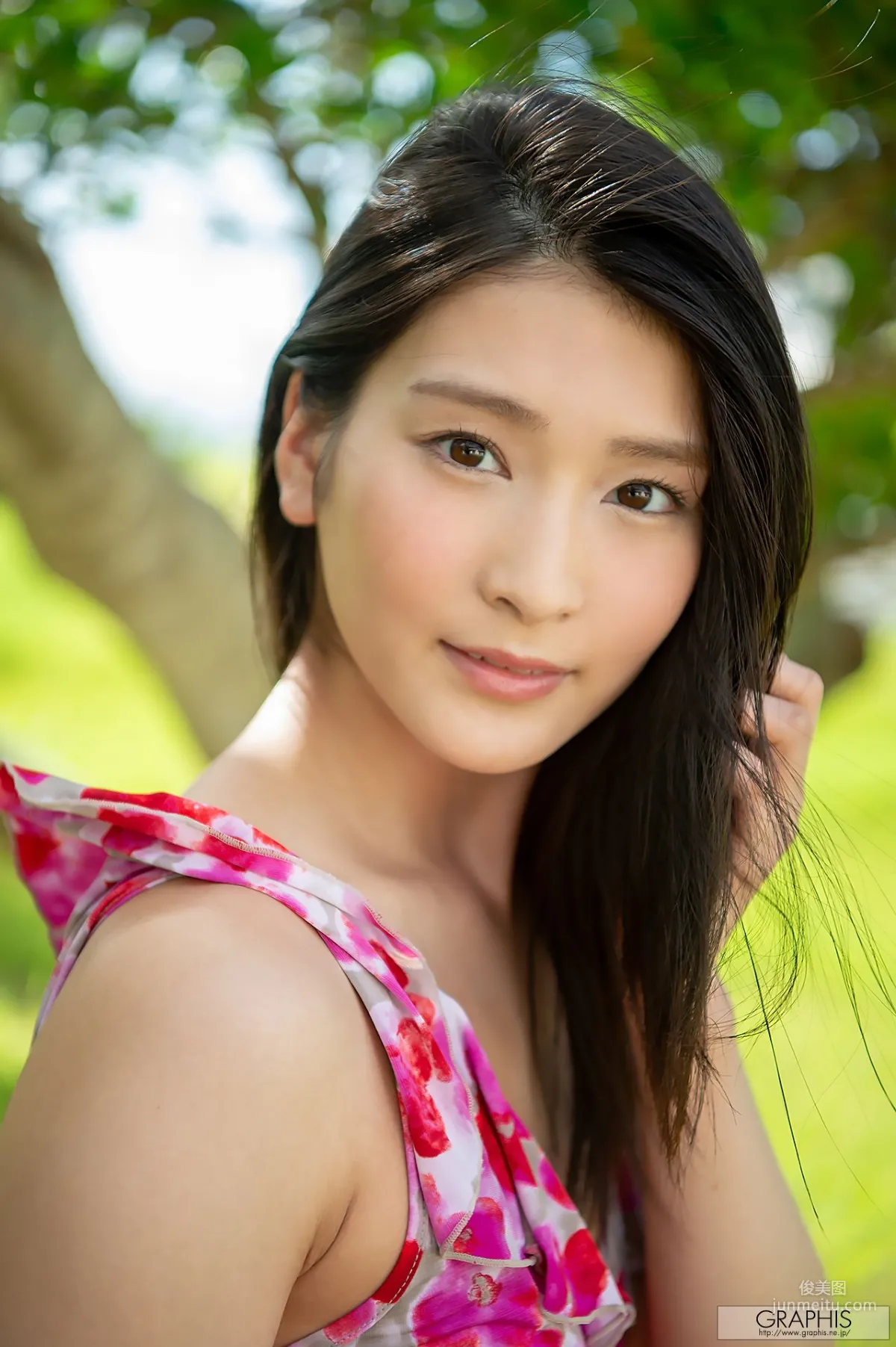 本莊鈴《A NEW STAR!》 [Graphis] Gals436 寫真集 1