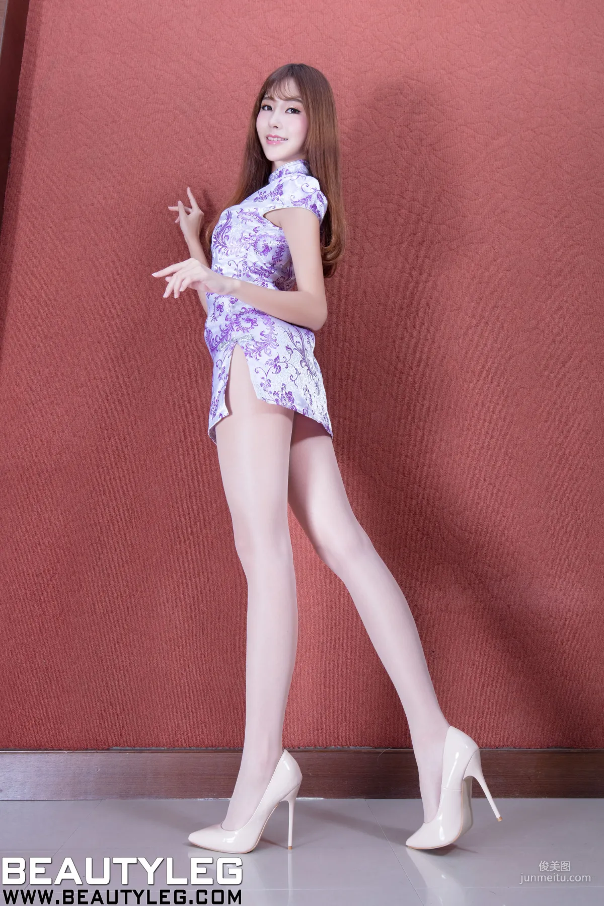 黃上晏Rubis《旗袍美腿+黑絲抹胸裙》 [Beautyleg] No.1691 寫真集 2