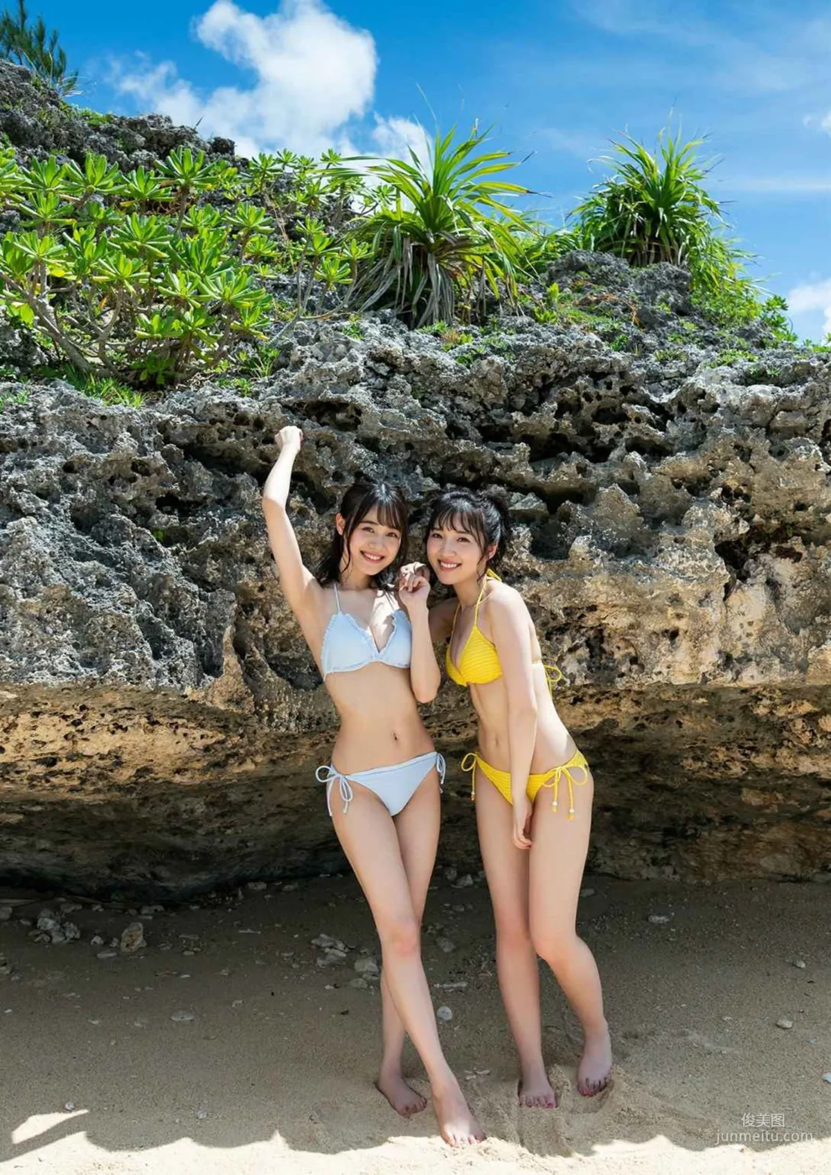 日本組合Pyxis (伊藤美來&豐田萌繪)「POP&CUTE！」寫真集 3