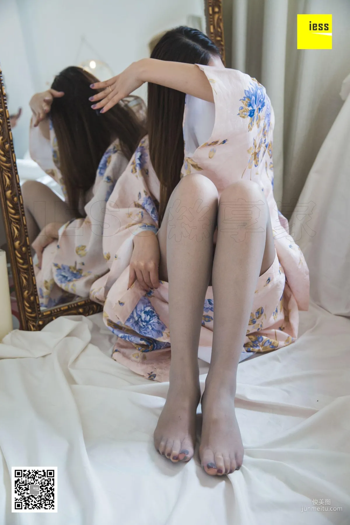 模特九妹《九妹和服灰丝》 [异思趣向IESS] 写真集15