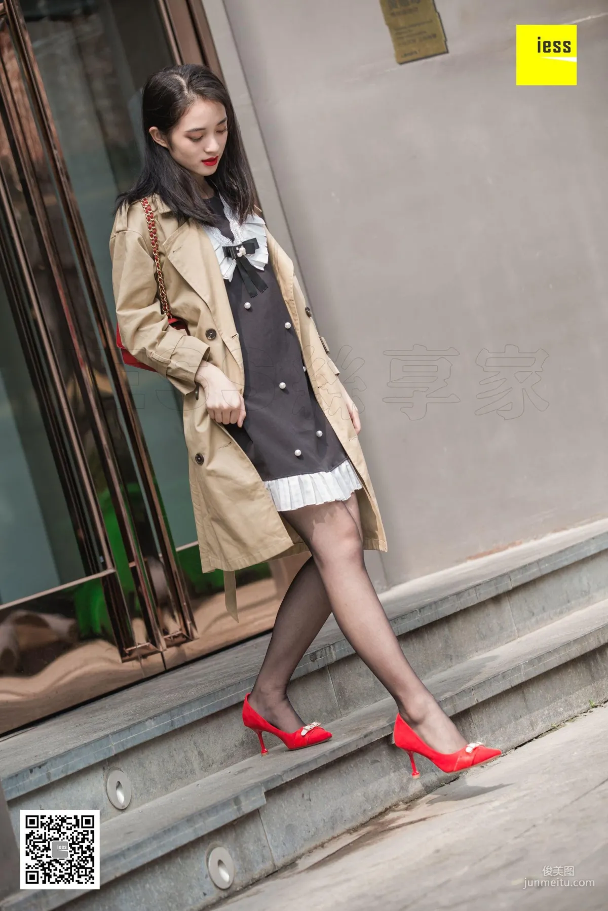 Model Shanshan, Elegant Trench Coat Little Red High, [IESS] Photo Set photo 40