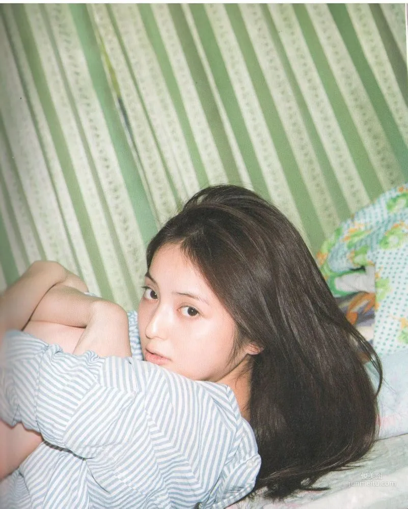 Nozomi Sasaki Scanned Images Photo Collection photo 9