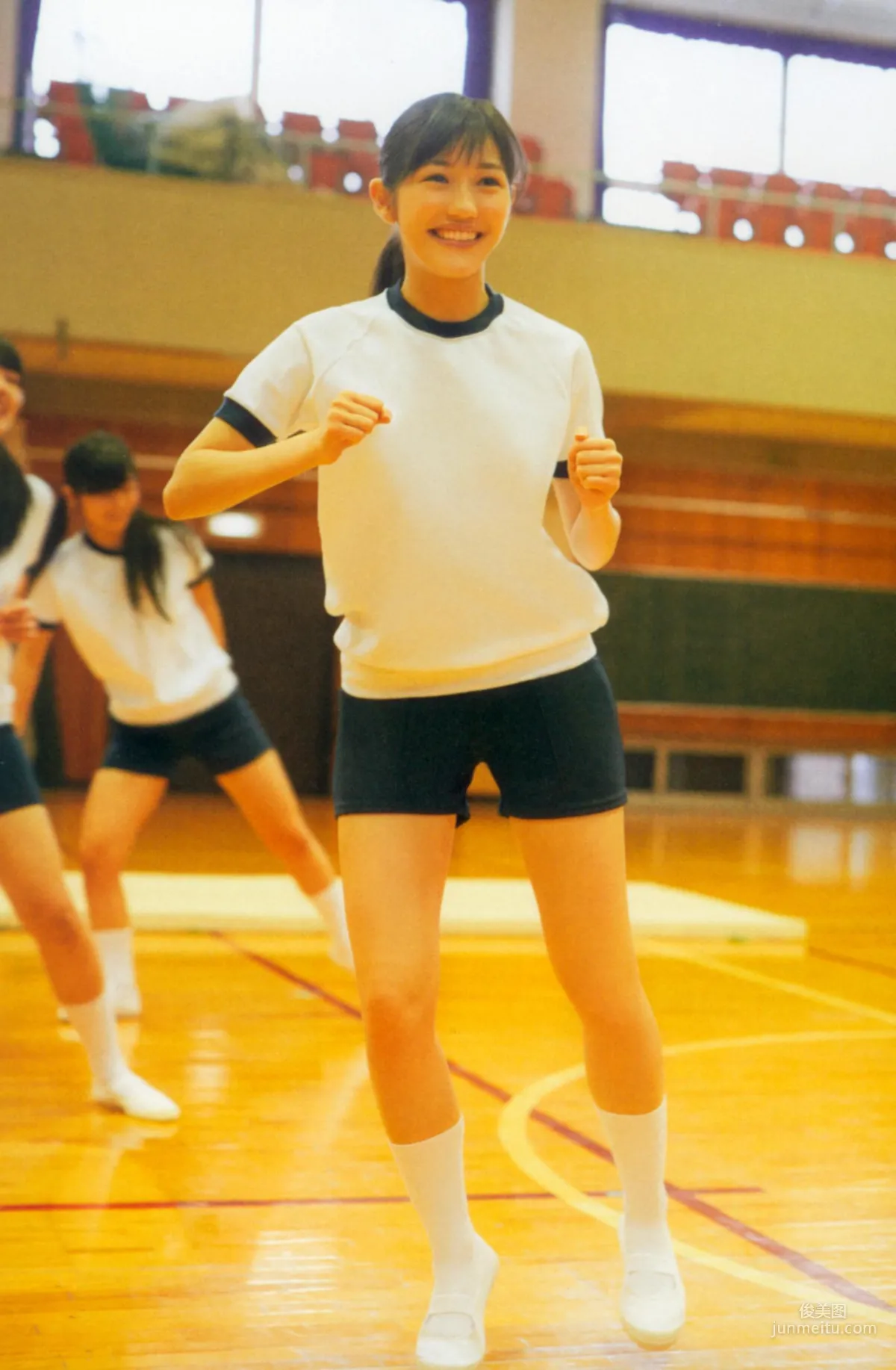 渡邊麻友《最後の制服》寫真集 223