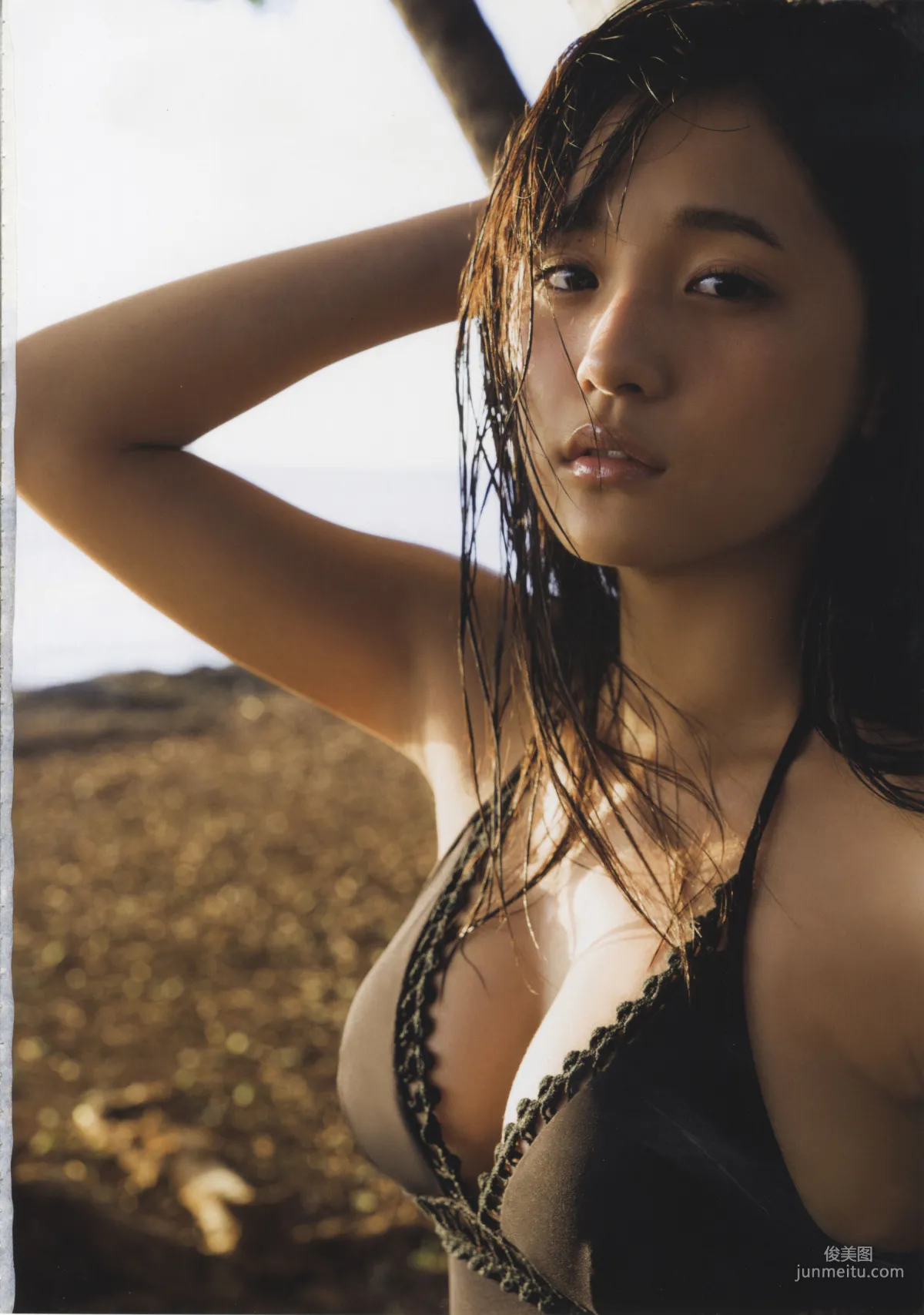 浅川梨奈《なないろ [HQ]》  ファースト写真集110