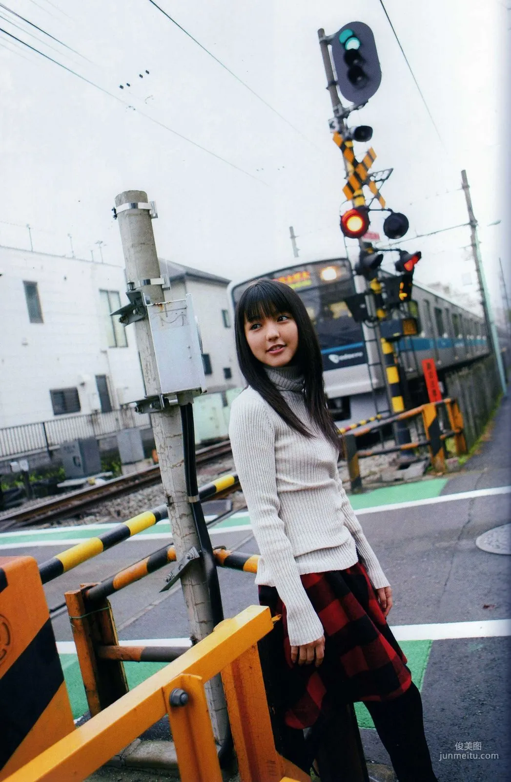 Erina Mano: Web Idols photo 12