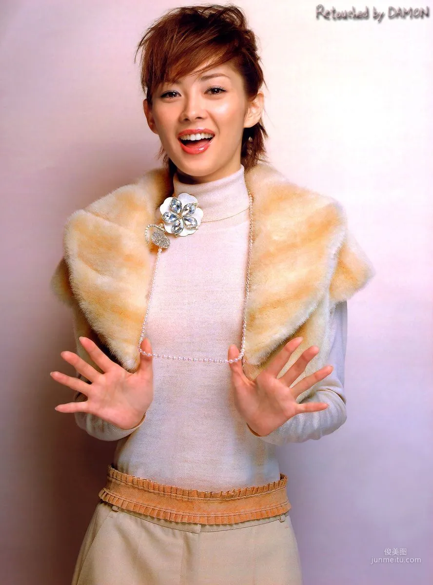 Misaki Ito: Web Idols photo 10