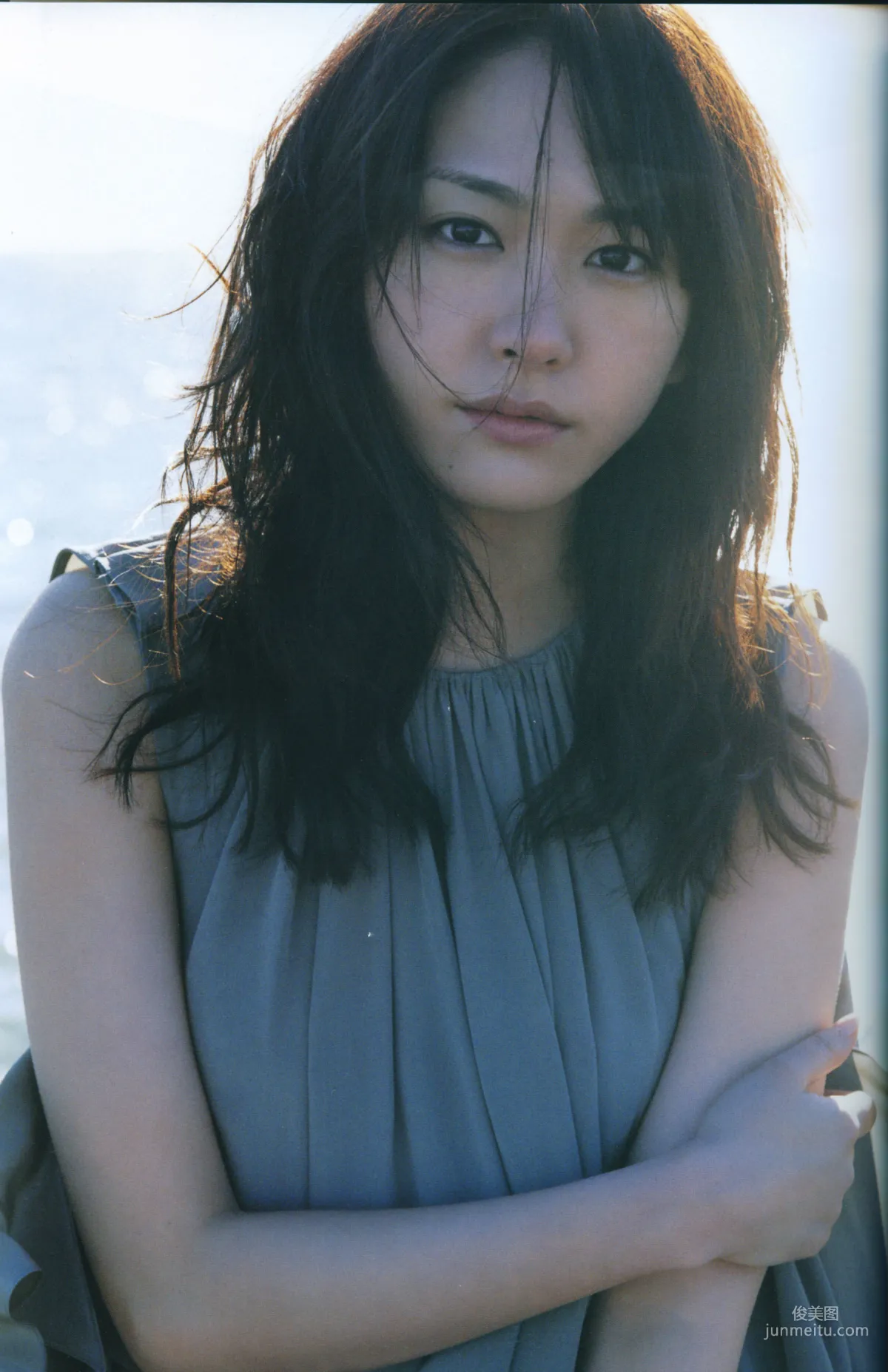 Yui Aragaki Monthly Special Photo Compilation photo 42