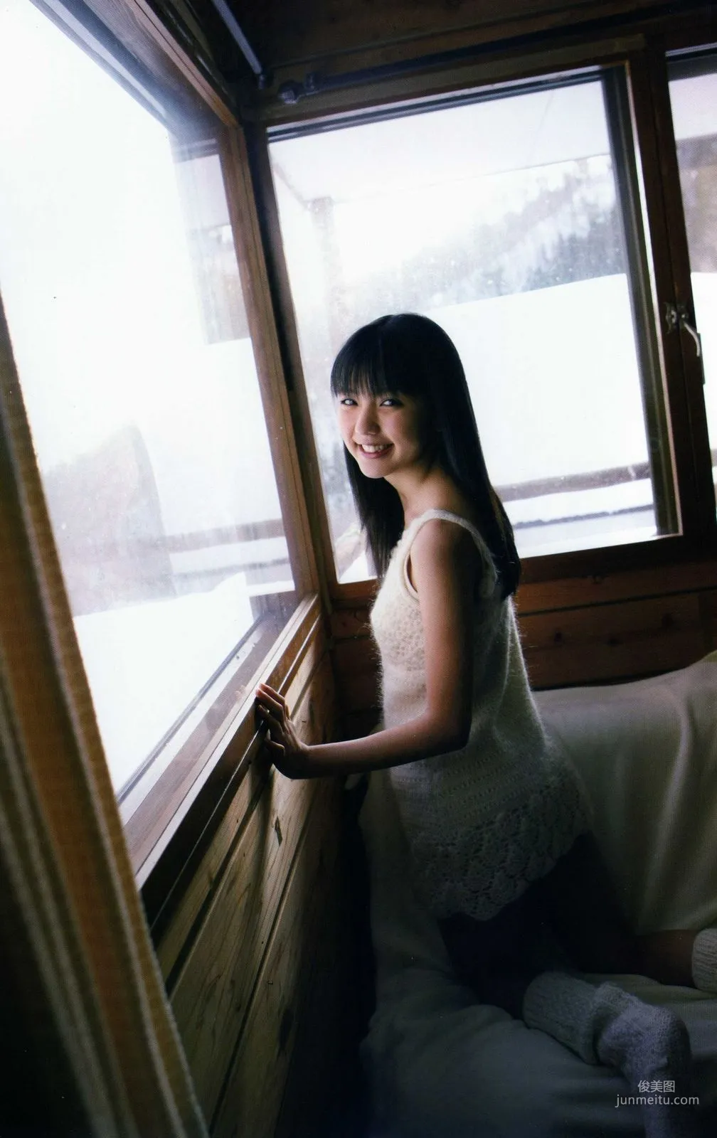 Erina Mano: Web Idols photo 17