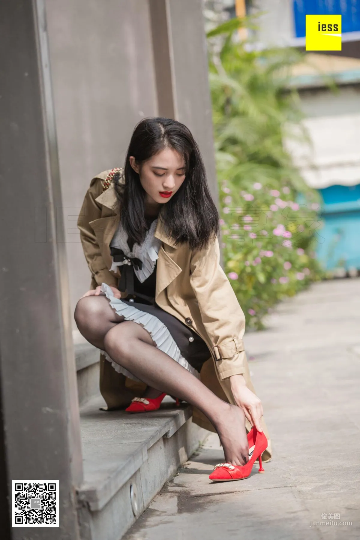Model Shanshan, Elegant Trench Coat Little Red High, [IESS] Photo Set photo 49