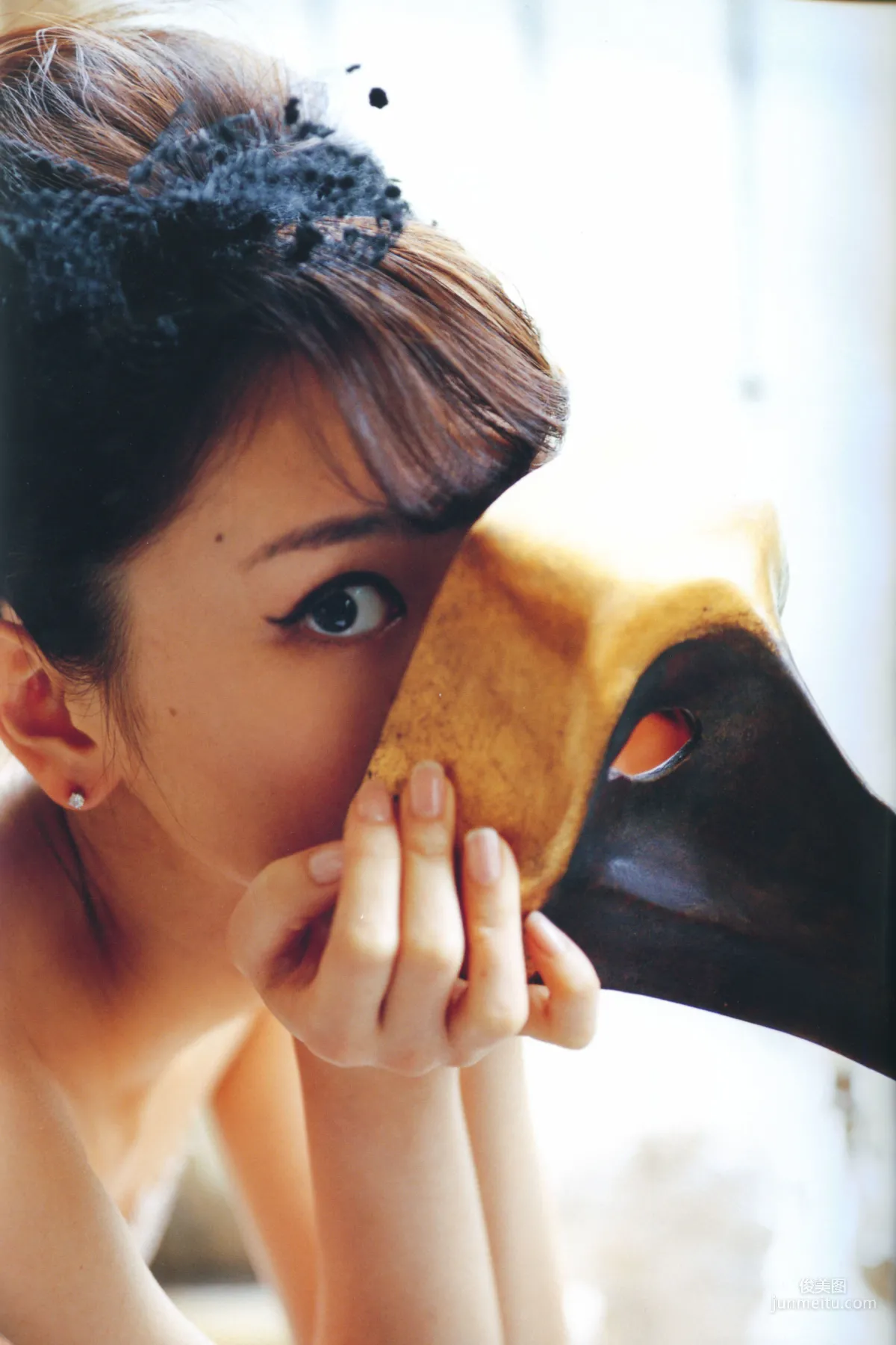 Yui Aragaki Monthly Special Photo Compilation photo 6