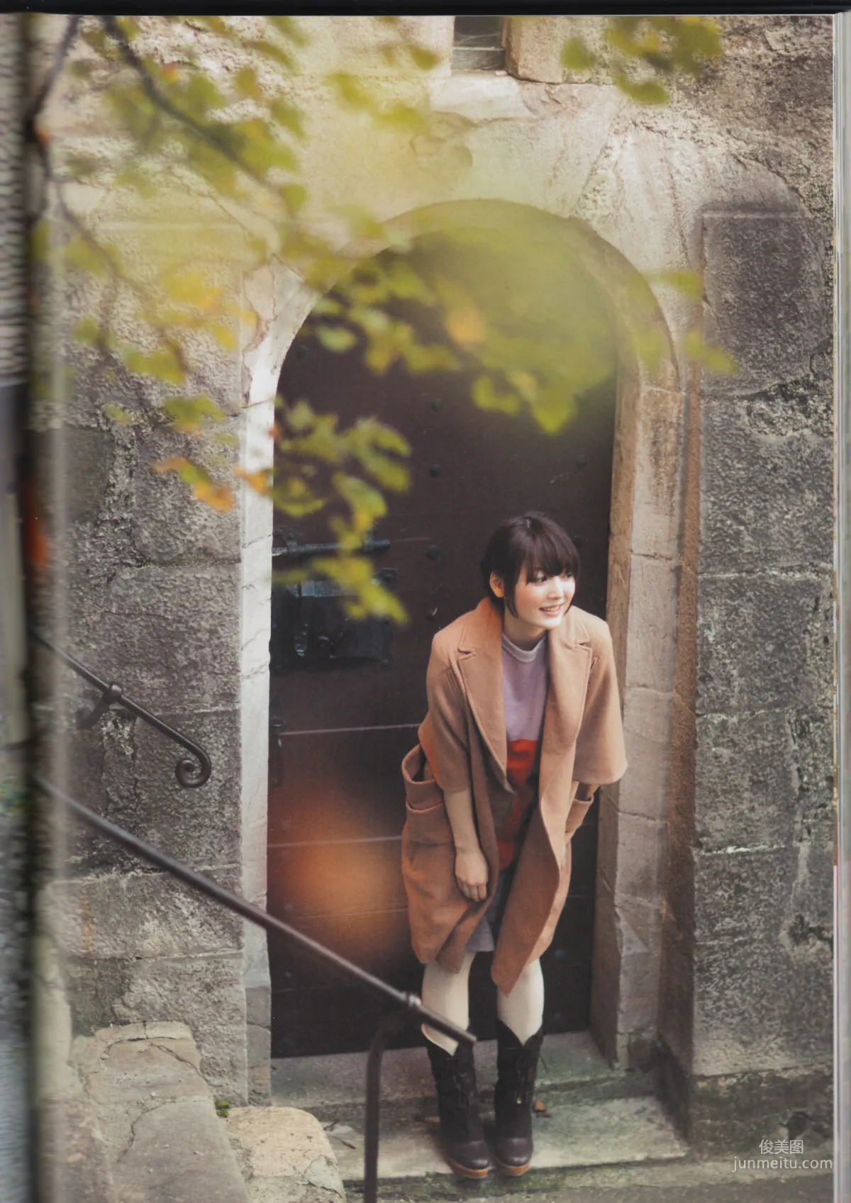 Kana Hanazawa Photo Collection photo 108