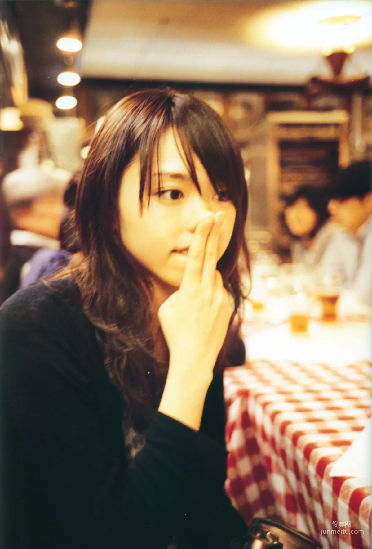 Yui Aragaki Monthly Special Photo Compilation photo 107