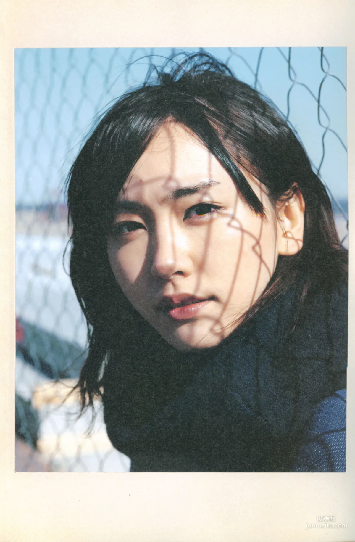 Yui Aragaki Monthly Special Photo Compilation photo 58