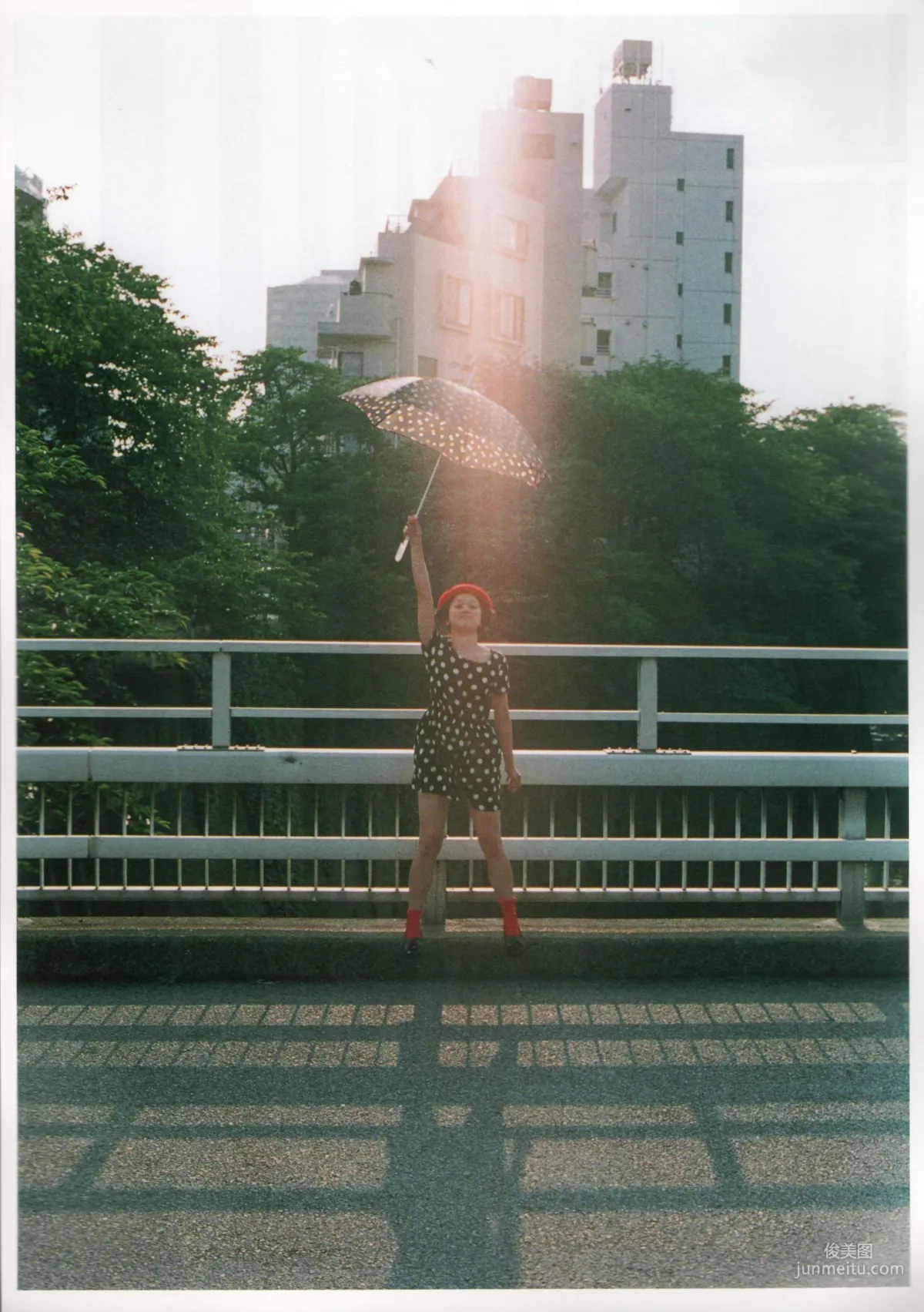 奥仲麻琴 《RUN RUN まこと》 写真集12