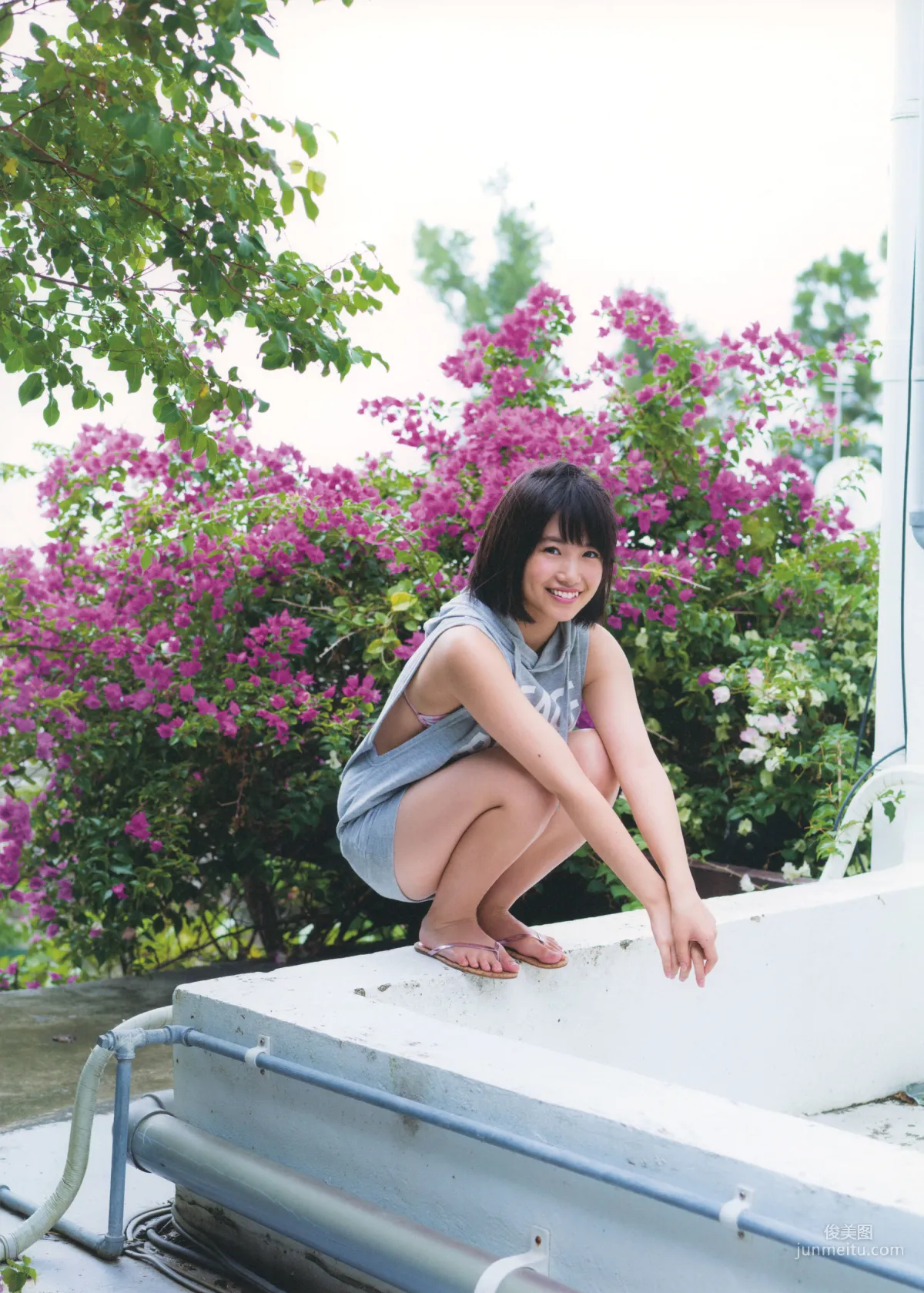 朝長美桜《日向》ファースト寫真集 16