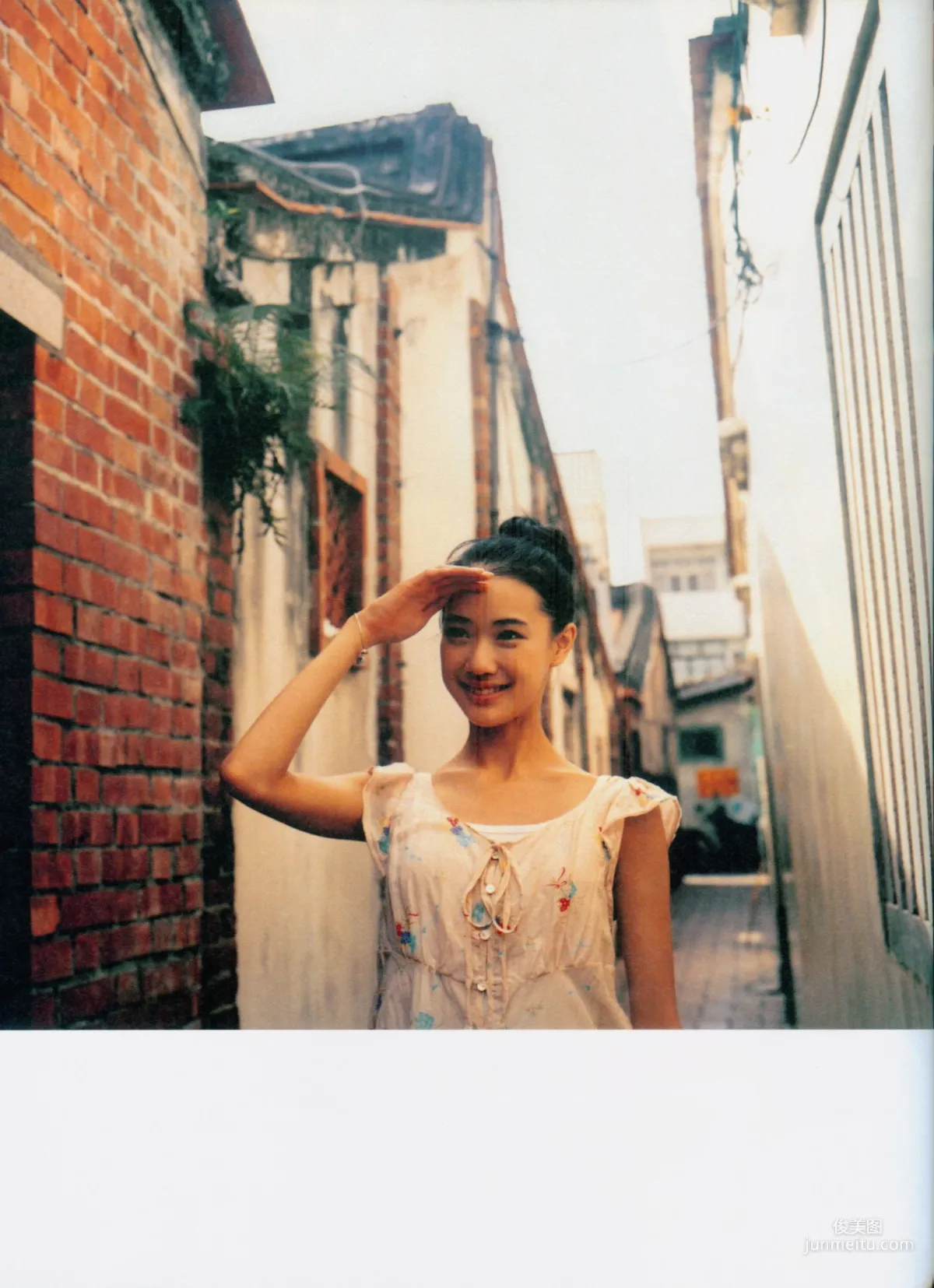苍井优 『回転テーブルはむつかしい。』 写真集2