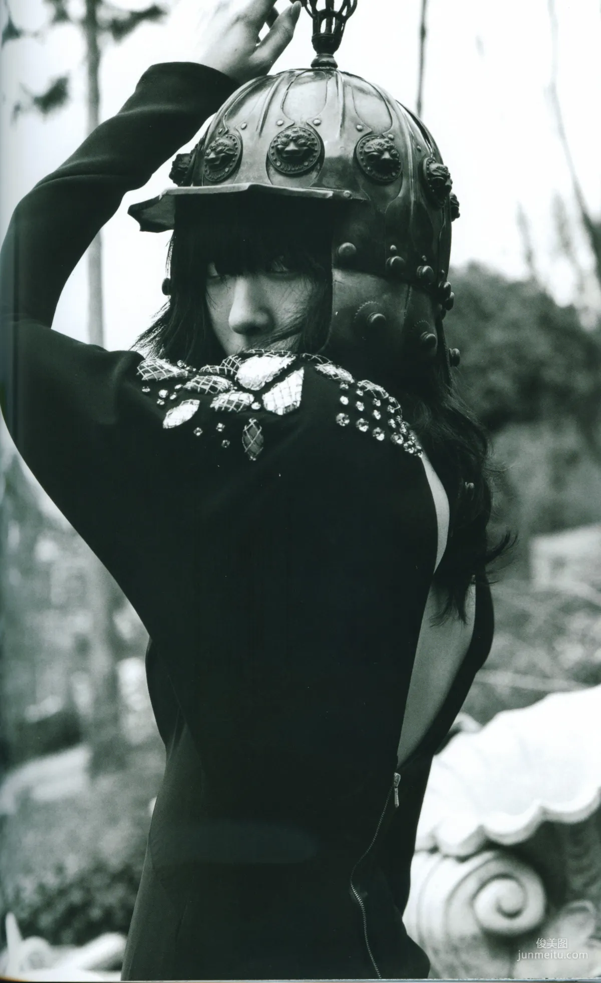 Yui Aragaki Monthly Special Photo Compilation photo 80