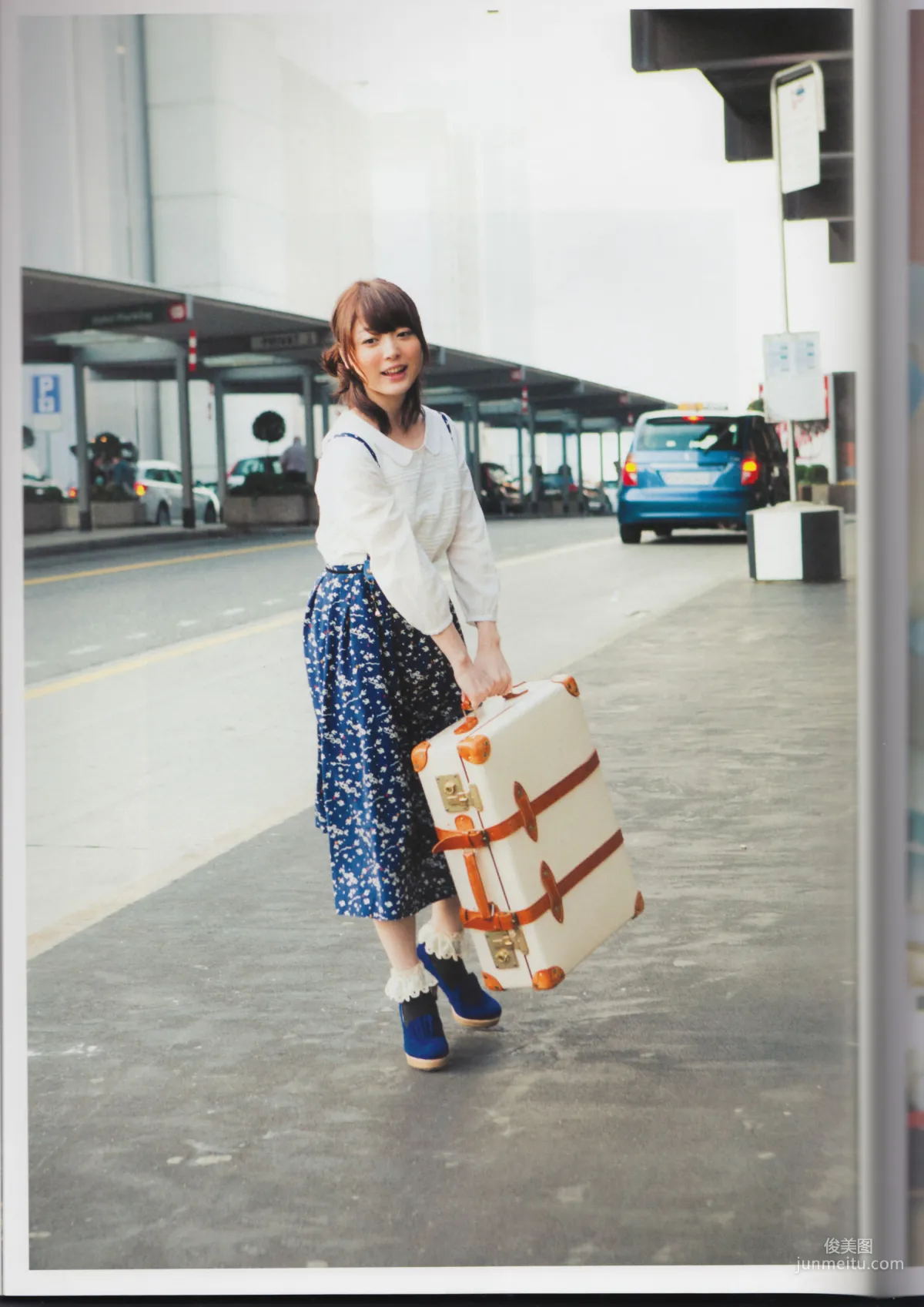 Kana Hanazawa Photo Collection photo 8