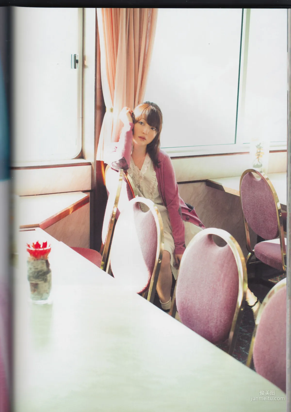 Kana Hanazawa Photo Collection photo 102