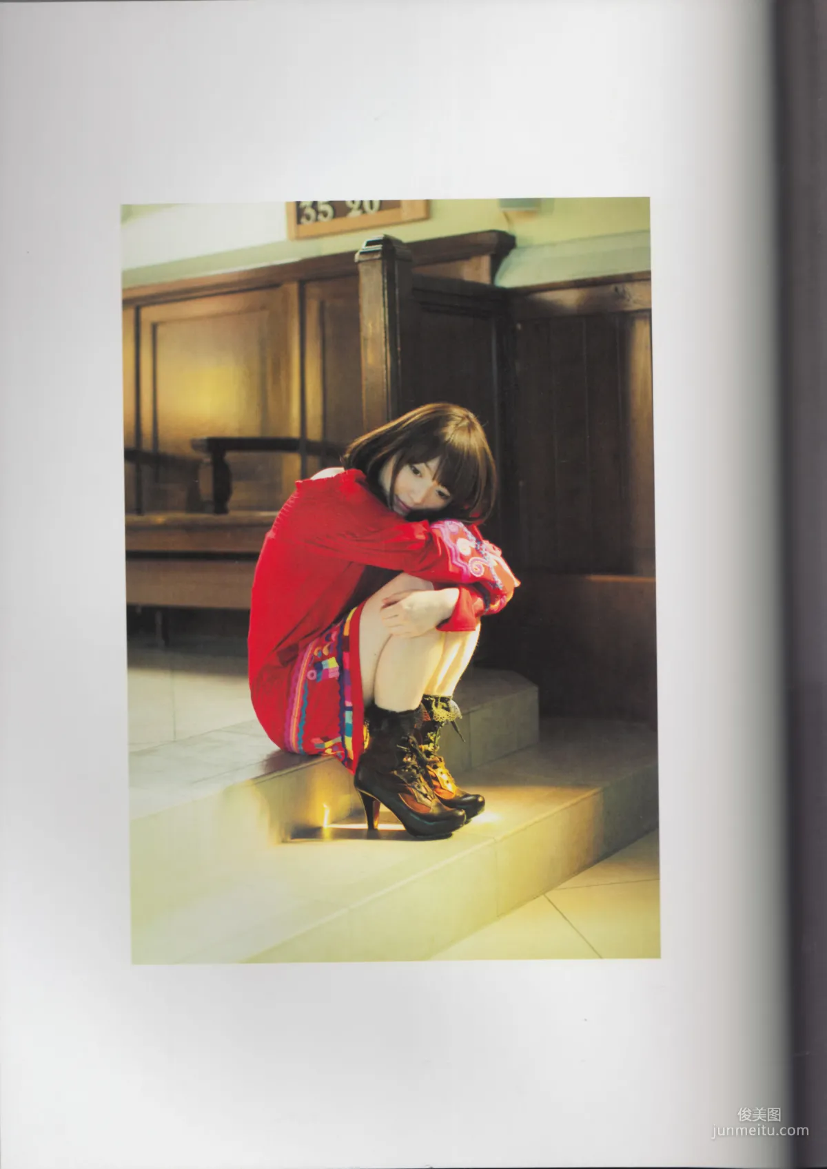 Kana Hanazawa Photo Collection photo 50