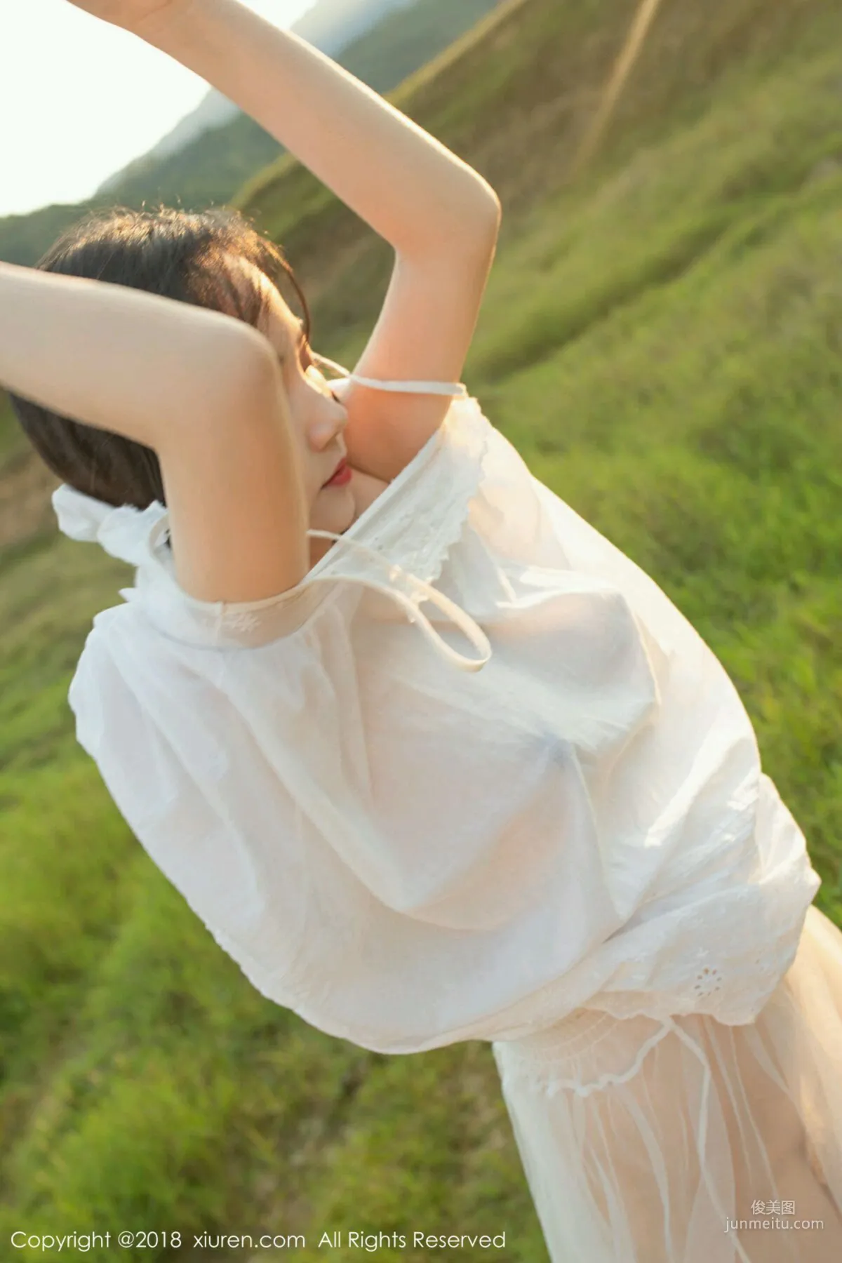 Xu Weiwei Sexy Picnic Full of Color and Fragrance [XiuRen] No.1238 Photo Set photo 42