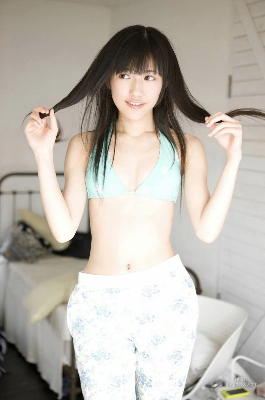 渡邊麻友『 まゆゆ』 1st寫真集 19