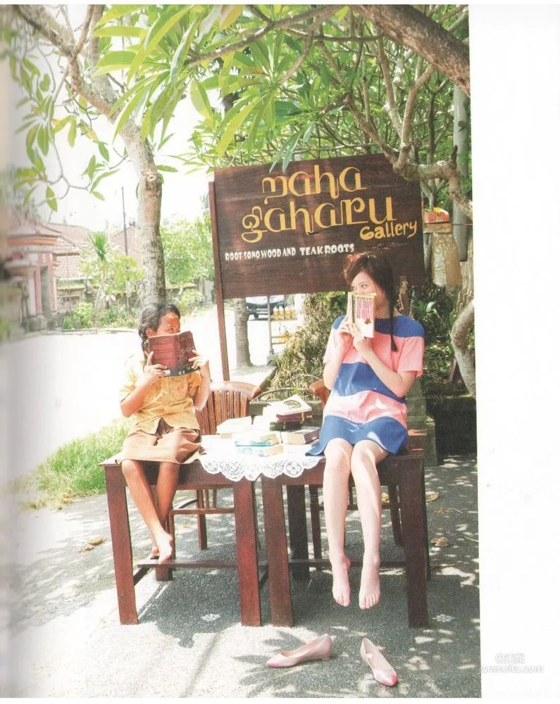 Nozomi Sasaki Scanned Images Photo Collection photo 8