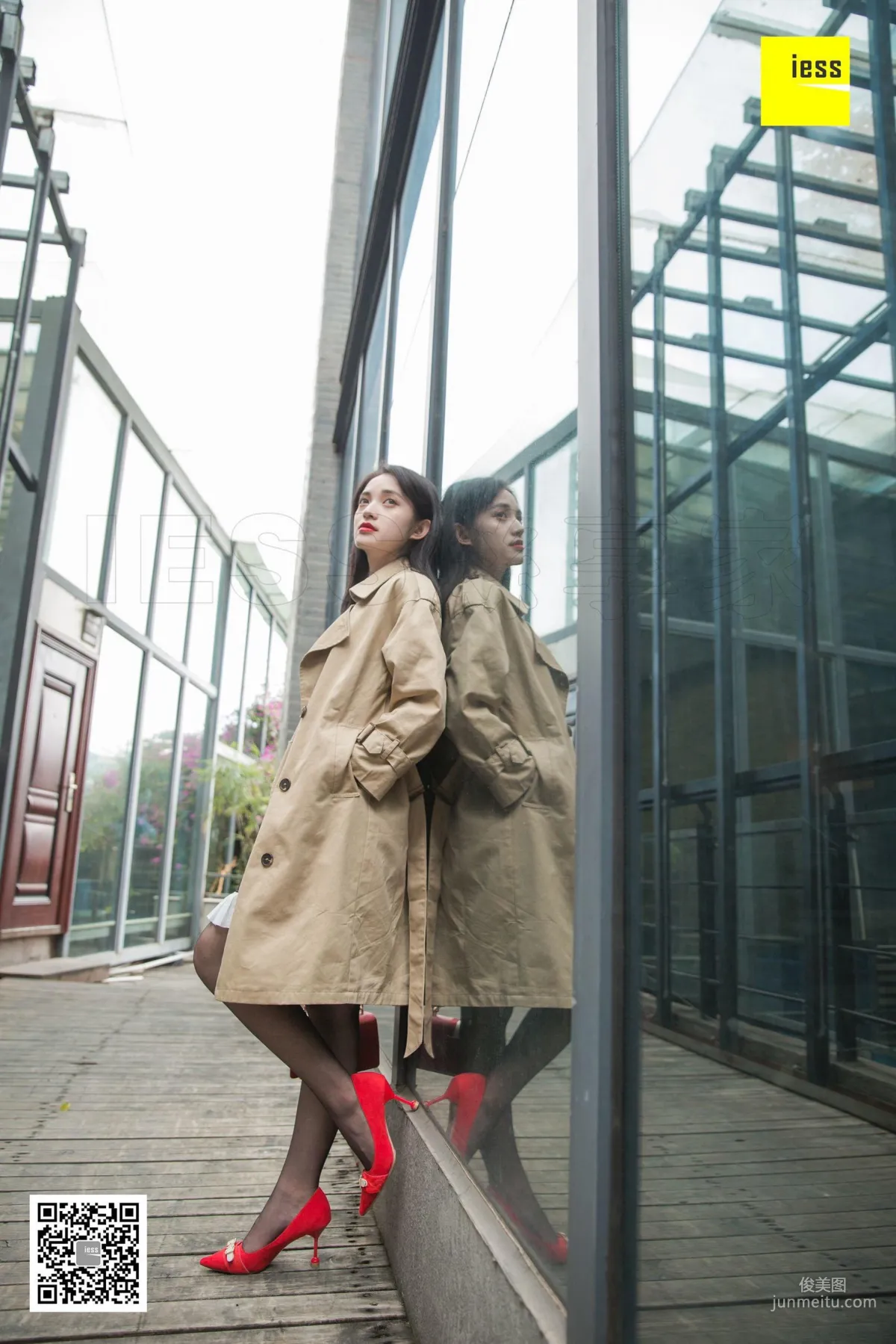 Model Shanshan, Elegant Trench Coat Little Red High, [IESS] Photo Set photo 14