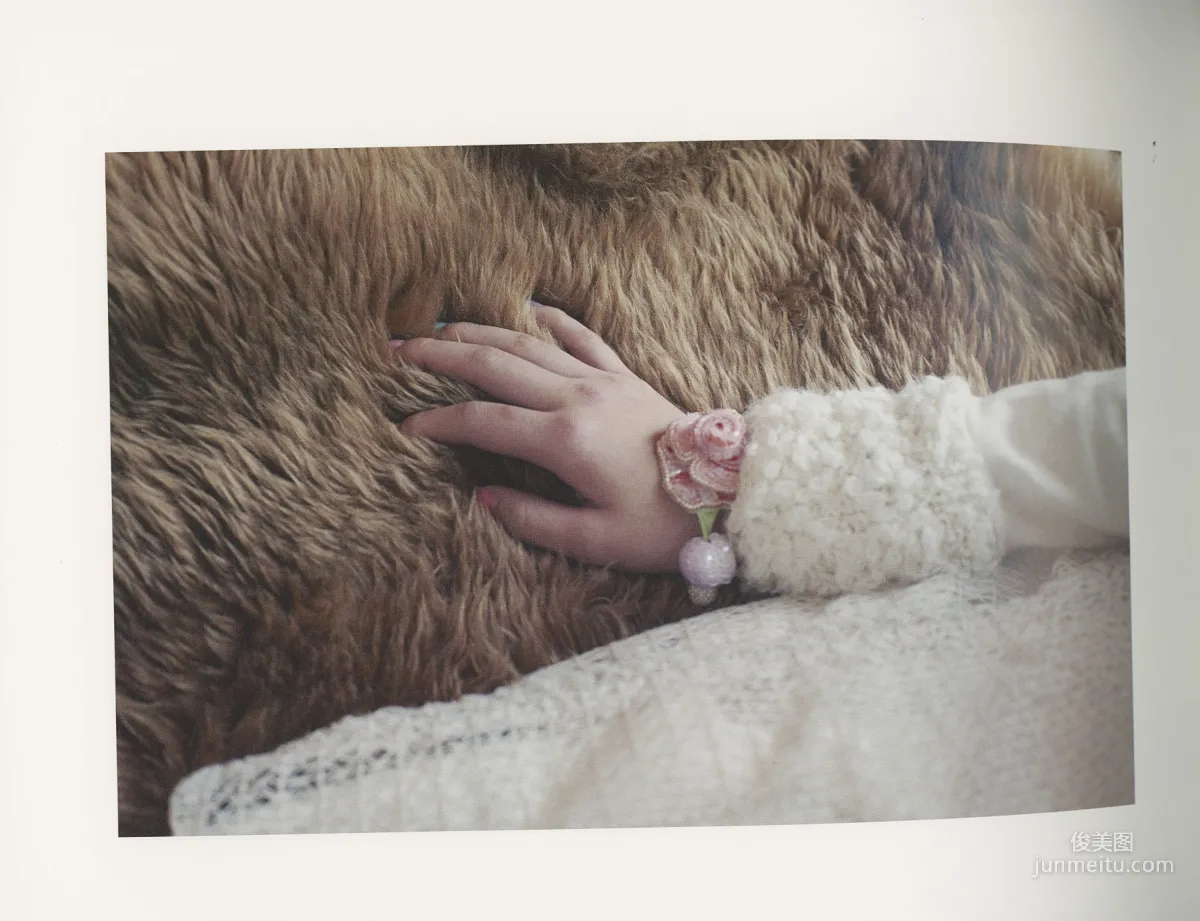 Nana Komatsu, Snow Country HD Scans photo 13