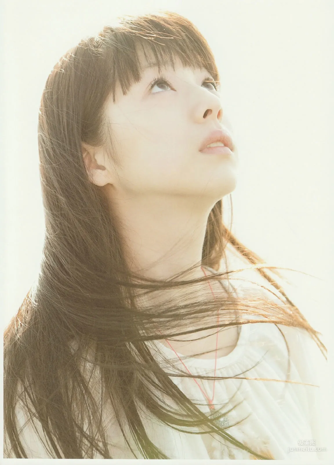 夏帆《Breeze With Kinako》 写真集68