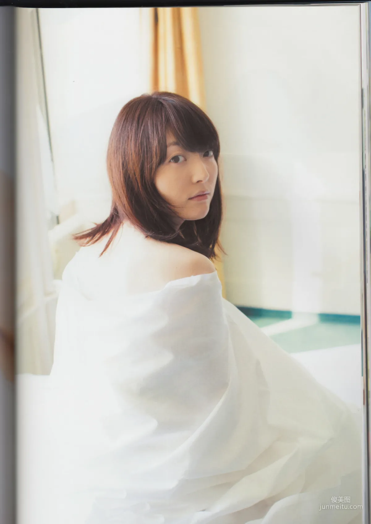 Kana Hanazawa Photo Collection photo 61