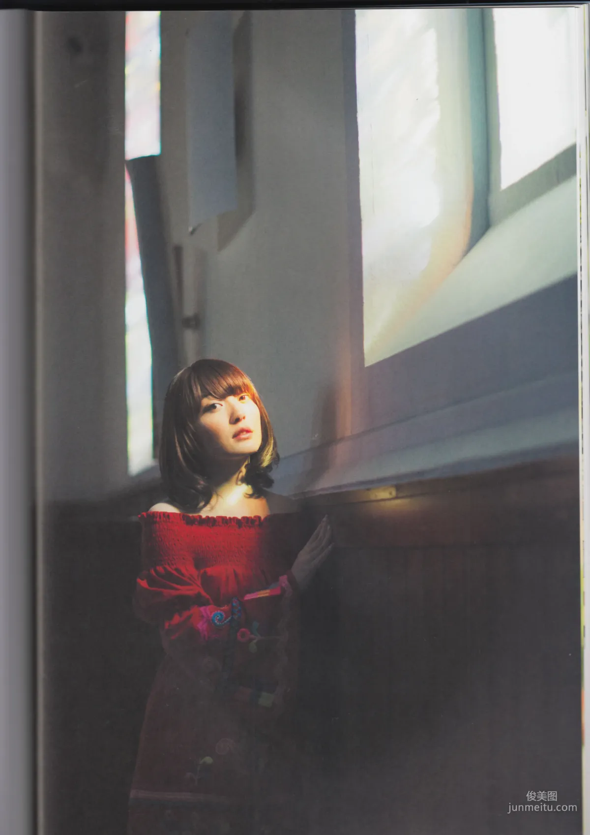 Kana Hanazawa Photo Collection photo 49