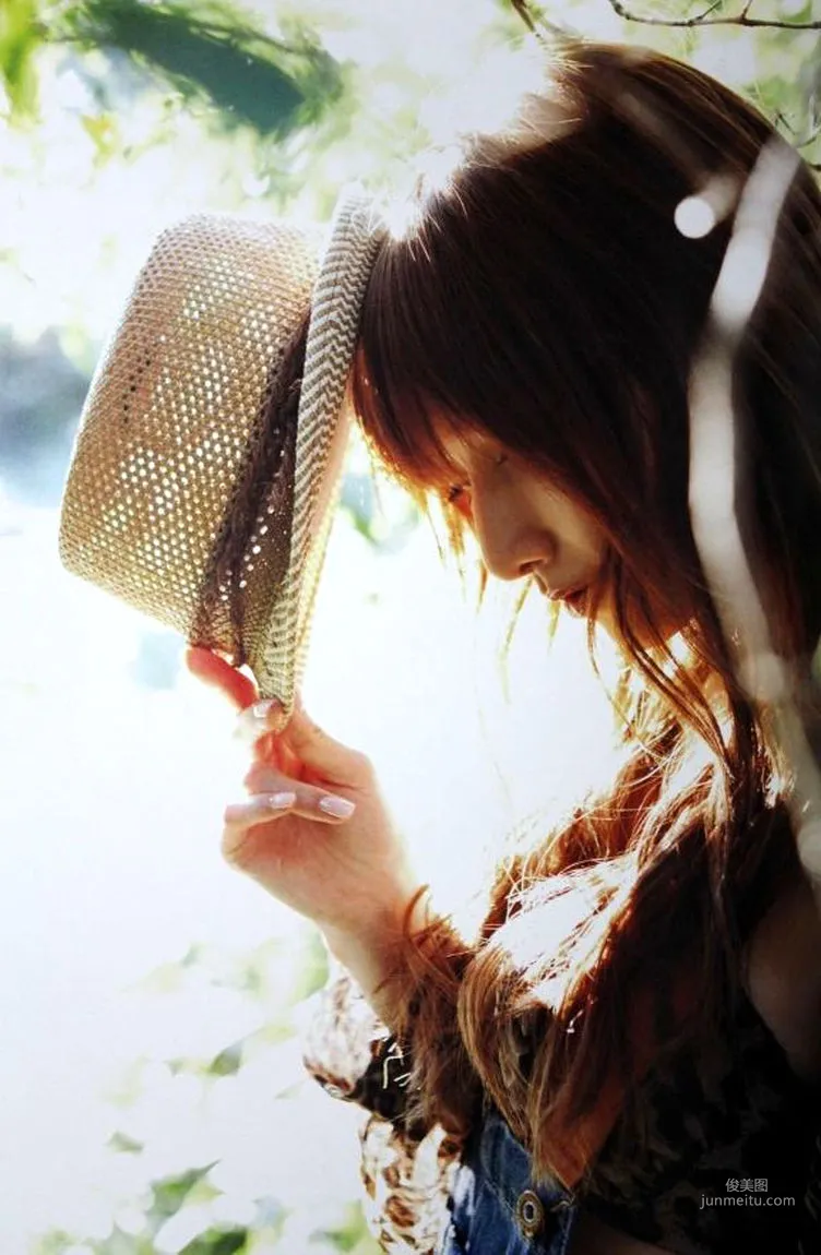 後藤真希 《Maki Goto ~ Go To Natura》寫真集 12