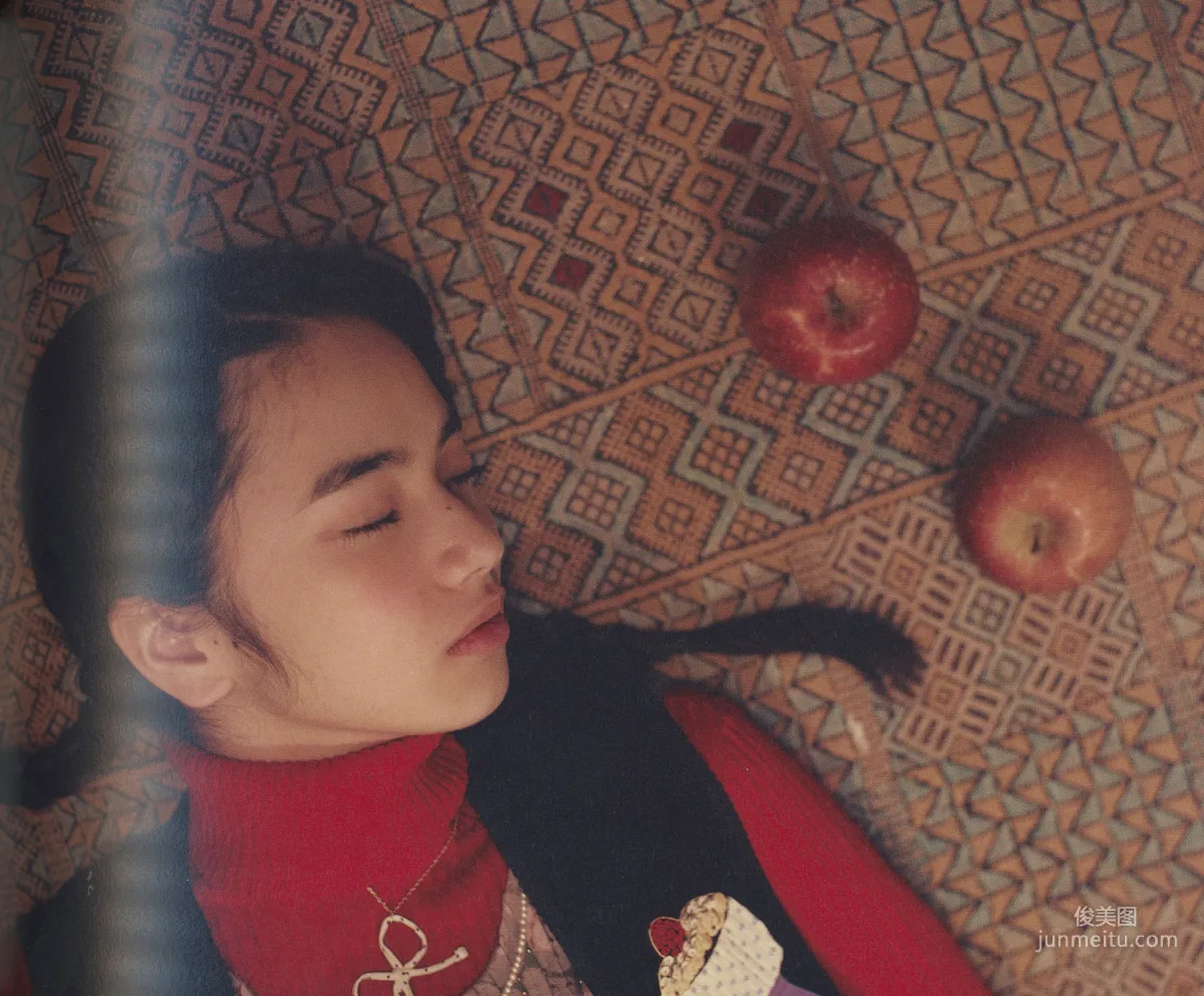 Nana Komatsu, Snow Country HD Scans photo 39