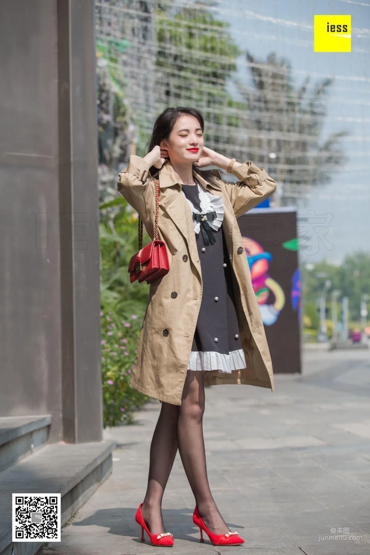 Model Shanshan, Elegant Trench Coat Little Red High, [IESS] Photo Set photo 52