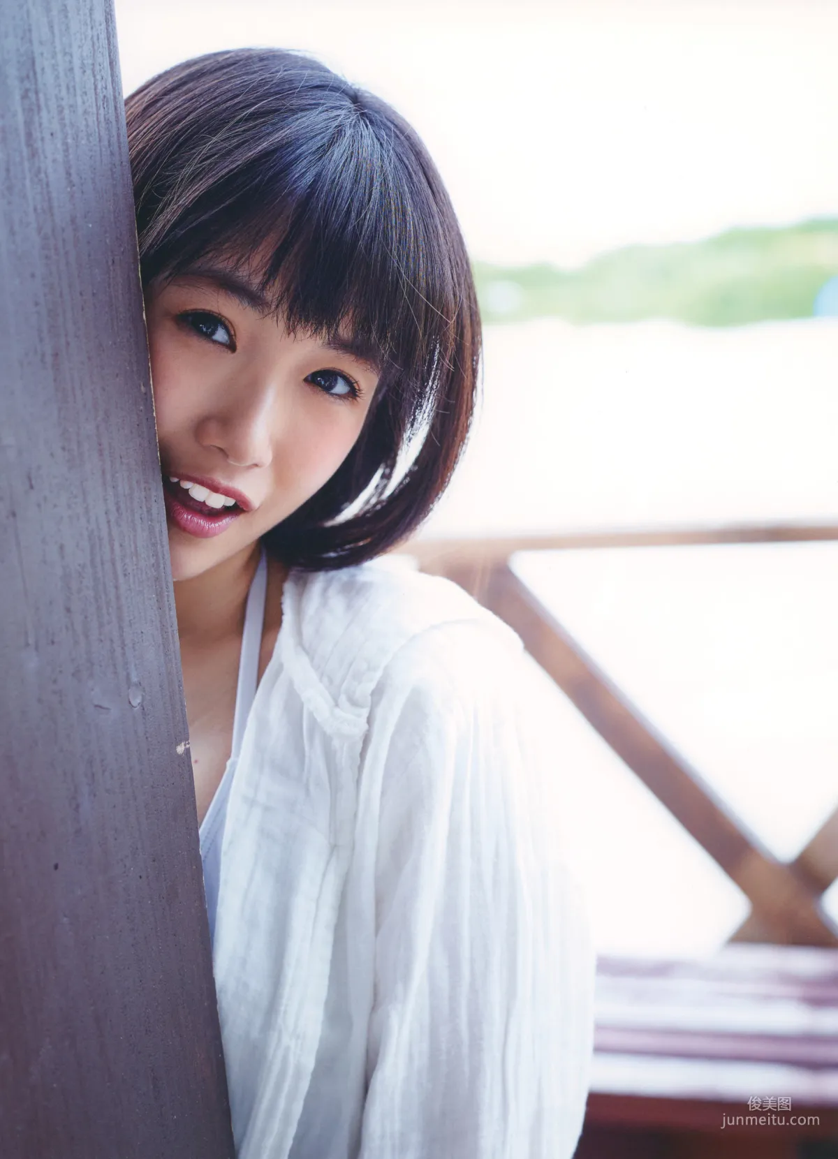 朝長美桜《日向》ファースト寫真集 15