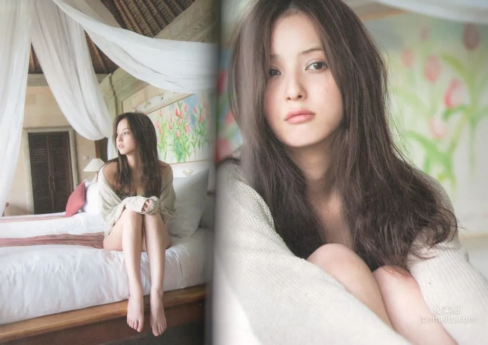 Nozomi Sasaki Scanned Images Photo Collection photo 32