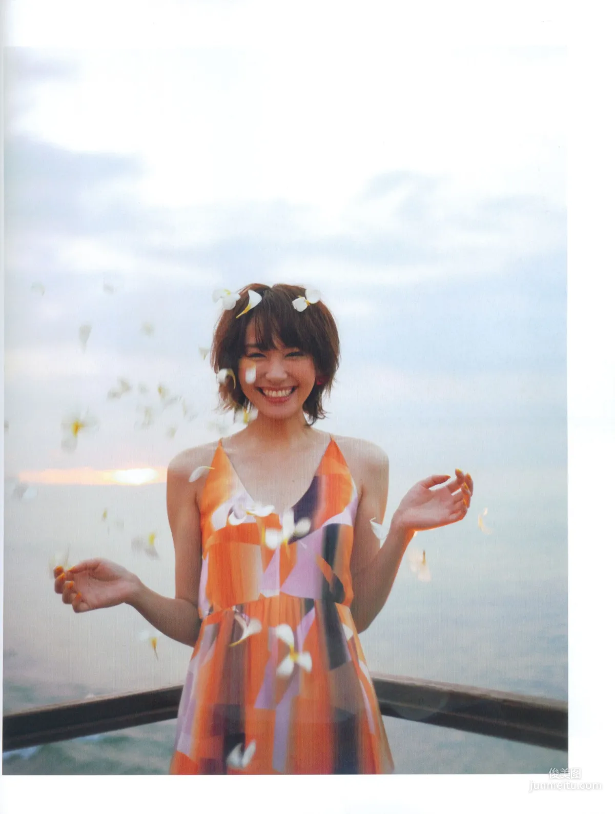 新垣結衣《Fashion Photo Magazine 2012》寫真集 75