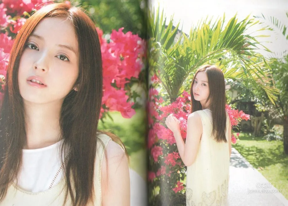 Nozomi Sasaki Scanned Images Photo Collection photo 38