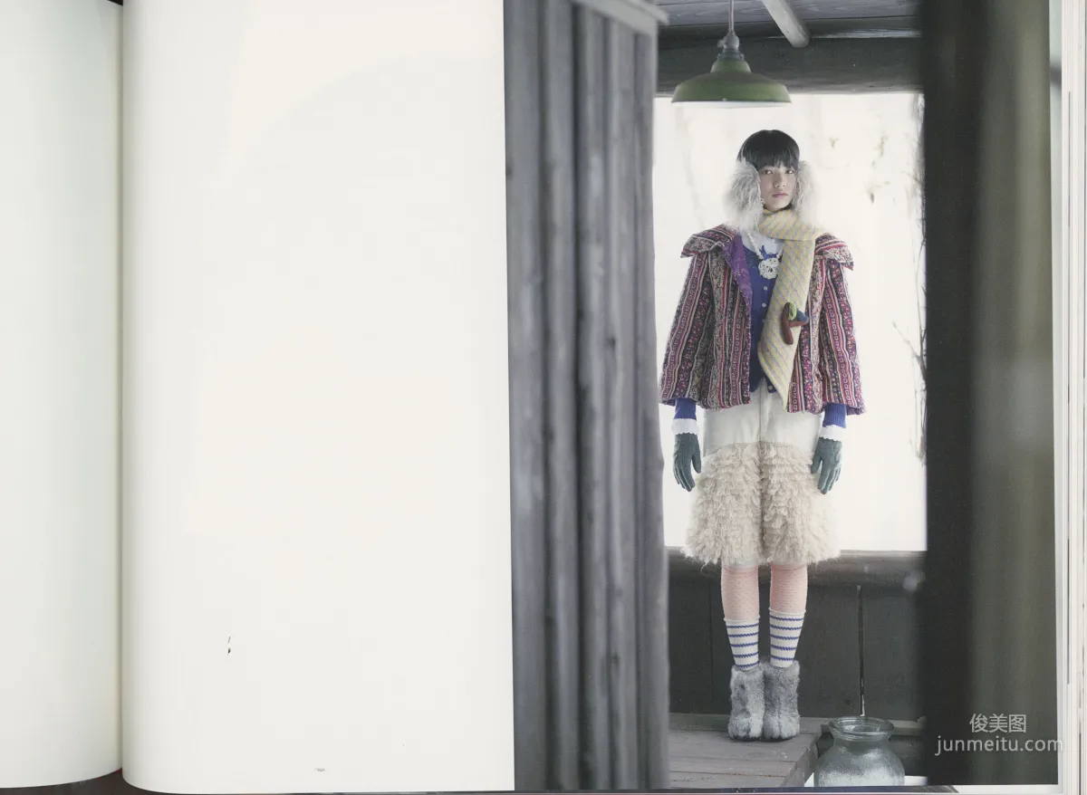 Nana Komatsu, Snow Country HD Scans photo 27